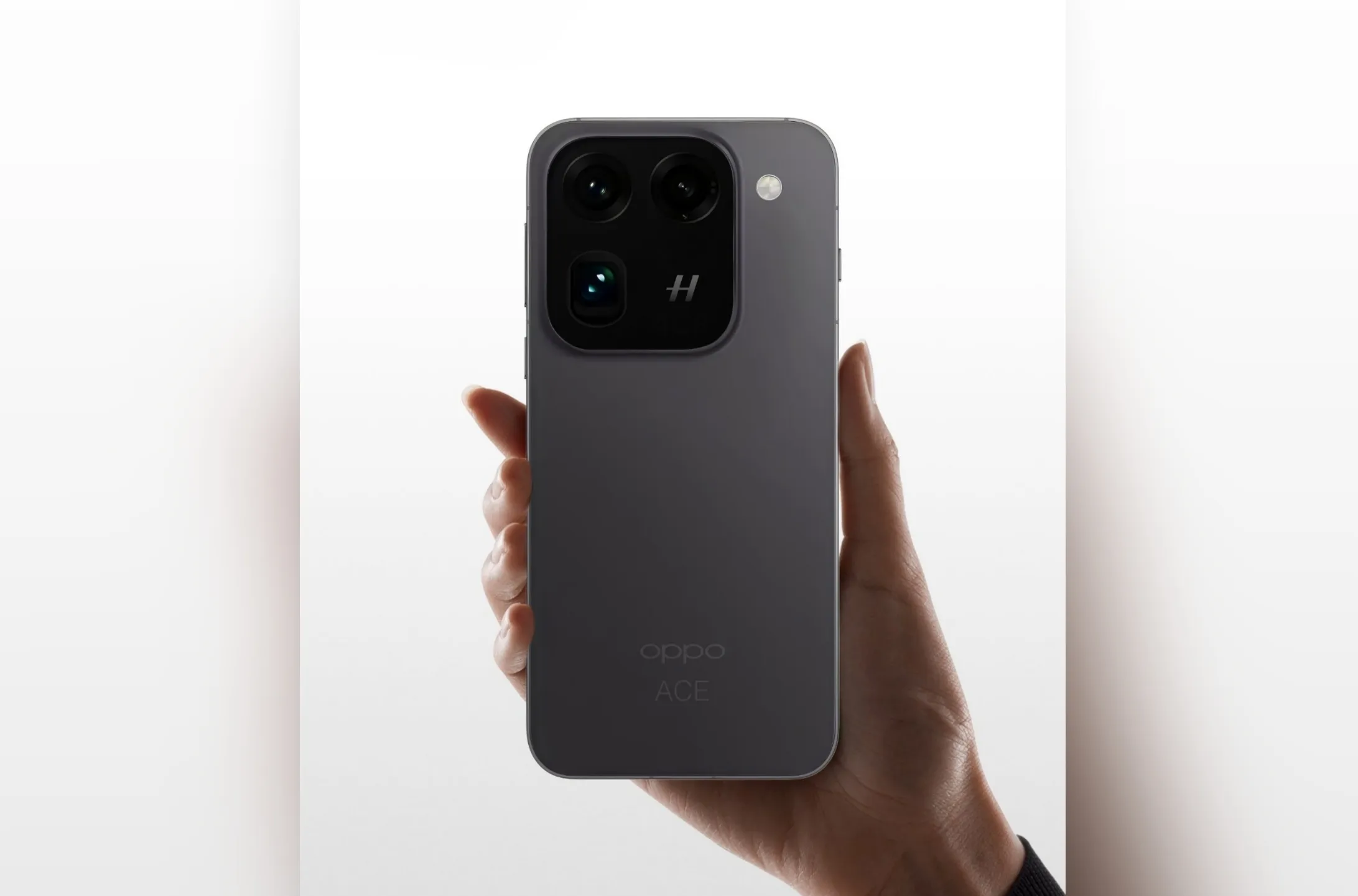 OPPO Find X9 Pro lộ cấu hình đầy đủ: Camera 200 MP, Dimensity 9500, pin 7,550 mAh