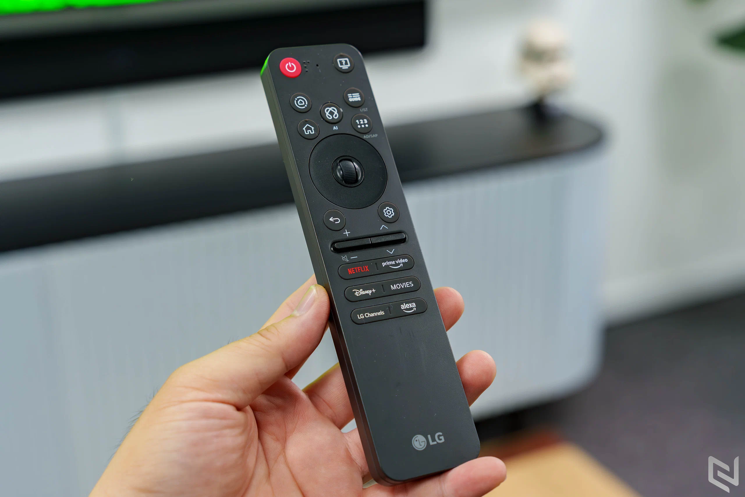 Đánh giá TV LG QNED evo AI MiniLED QNED86 100 inch 4K Smart 2025: Chiến game và xem phim đều đỉnh