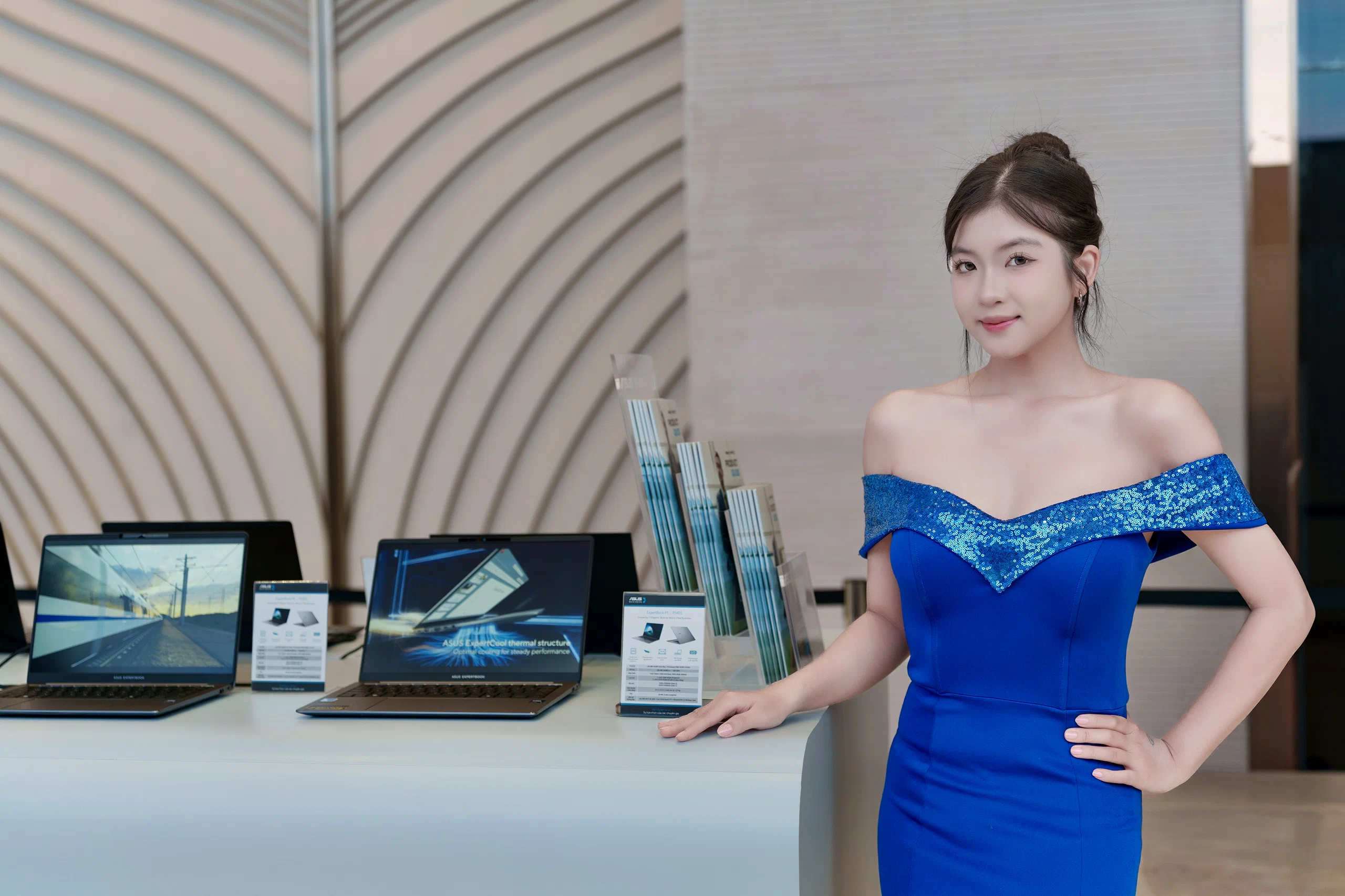 ASUS Expert Series: Laptop bền bỉ, sẵn sàng cho kỷ nguyên AI của doanh nghiệp Việt