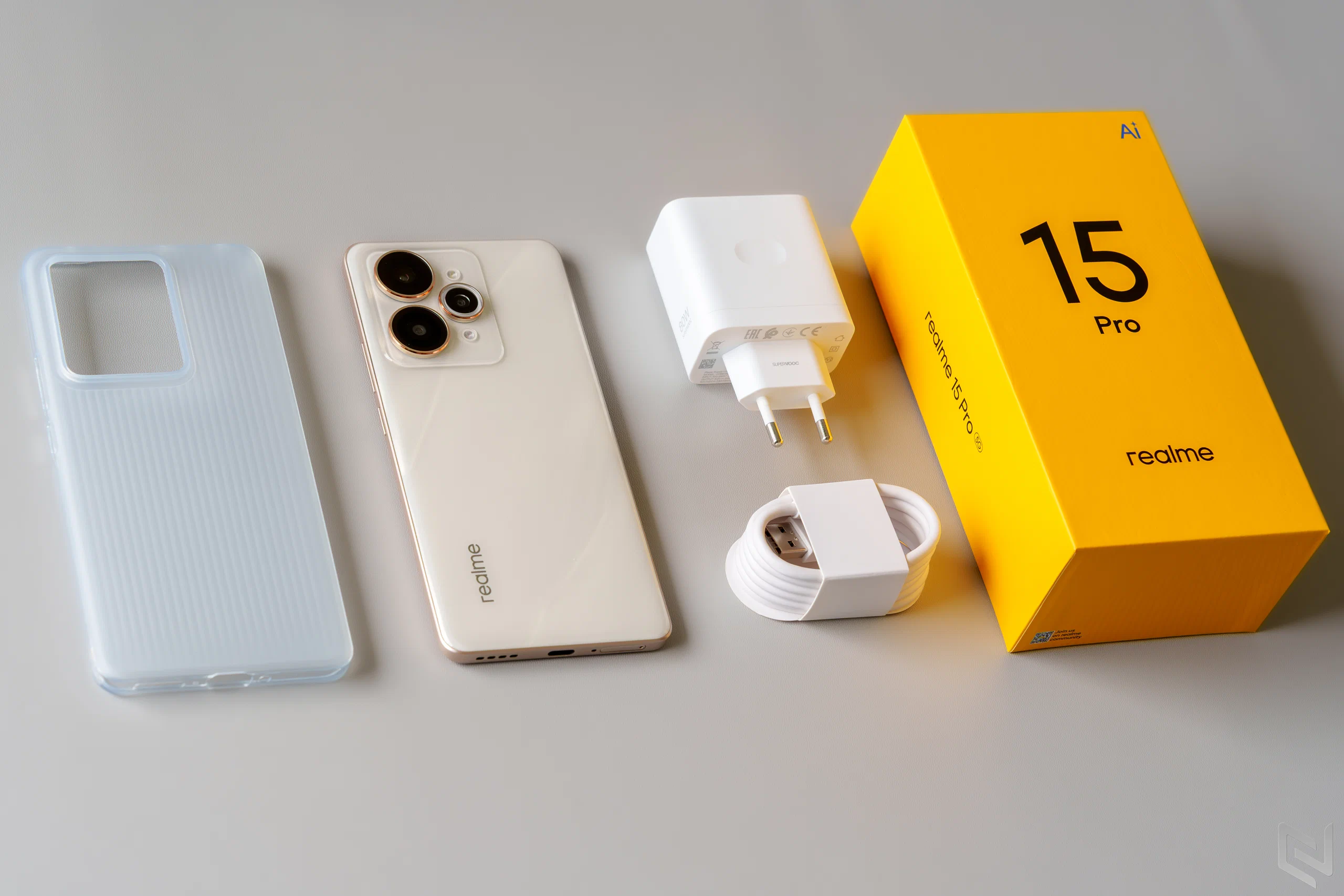 Đánh giá realme 15 Pro 5G: Màn hình đẹp, pin siêu trâu và camera AI 50MP chuyên nghiệp