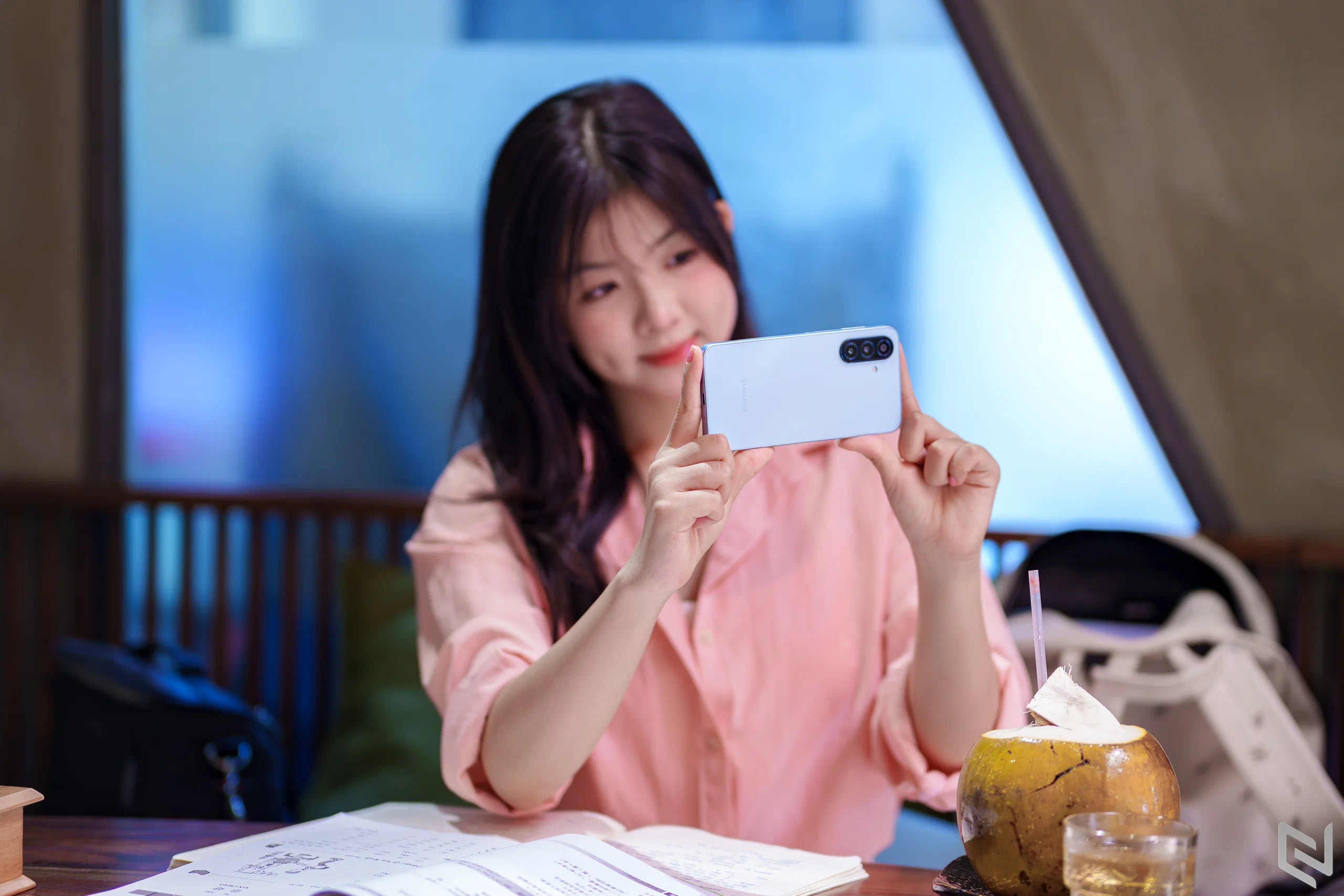 Galaxy A17 5G/LTE với camera OIS, quay chụp đẹp hơn trong mọi tình huống