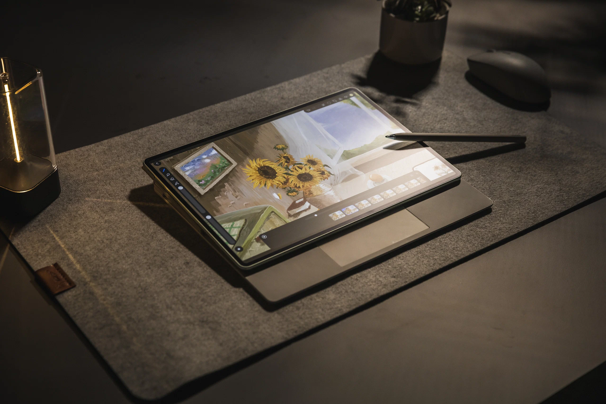 Huawei chính thức mở bán HUAWEI MatePad Pro 12.2 inch 2025 - Máy tính bảng 3 trong 1 với màn hình PaperMatte, bàn phím trượt HUAWEI Glide