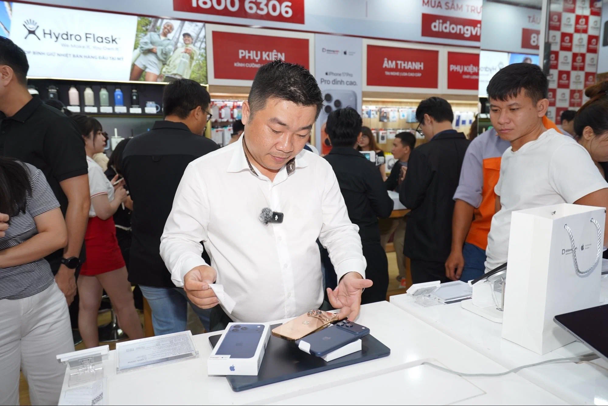 Thắng Eric tiên phong chế tác iPhone Air Aurora và iPhone 17 Pro Max bespoke siêu giới hạn