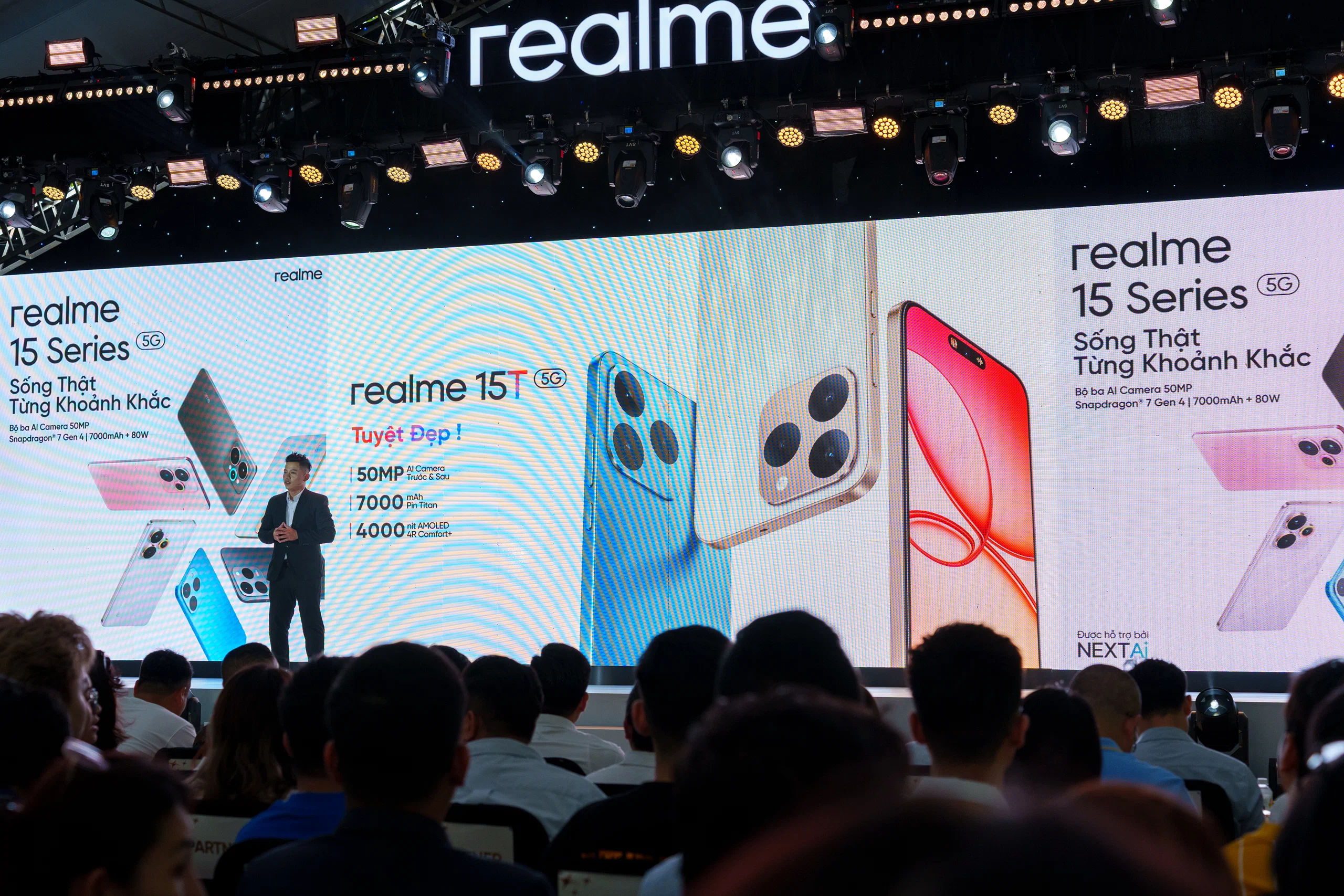 realme 15 Series ra mắt: “Bậc Thầy AI Tiệc Đêm” đưa công nghệ hình ảnh trên smartphone lên tầm cao mới