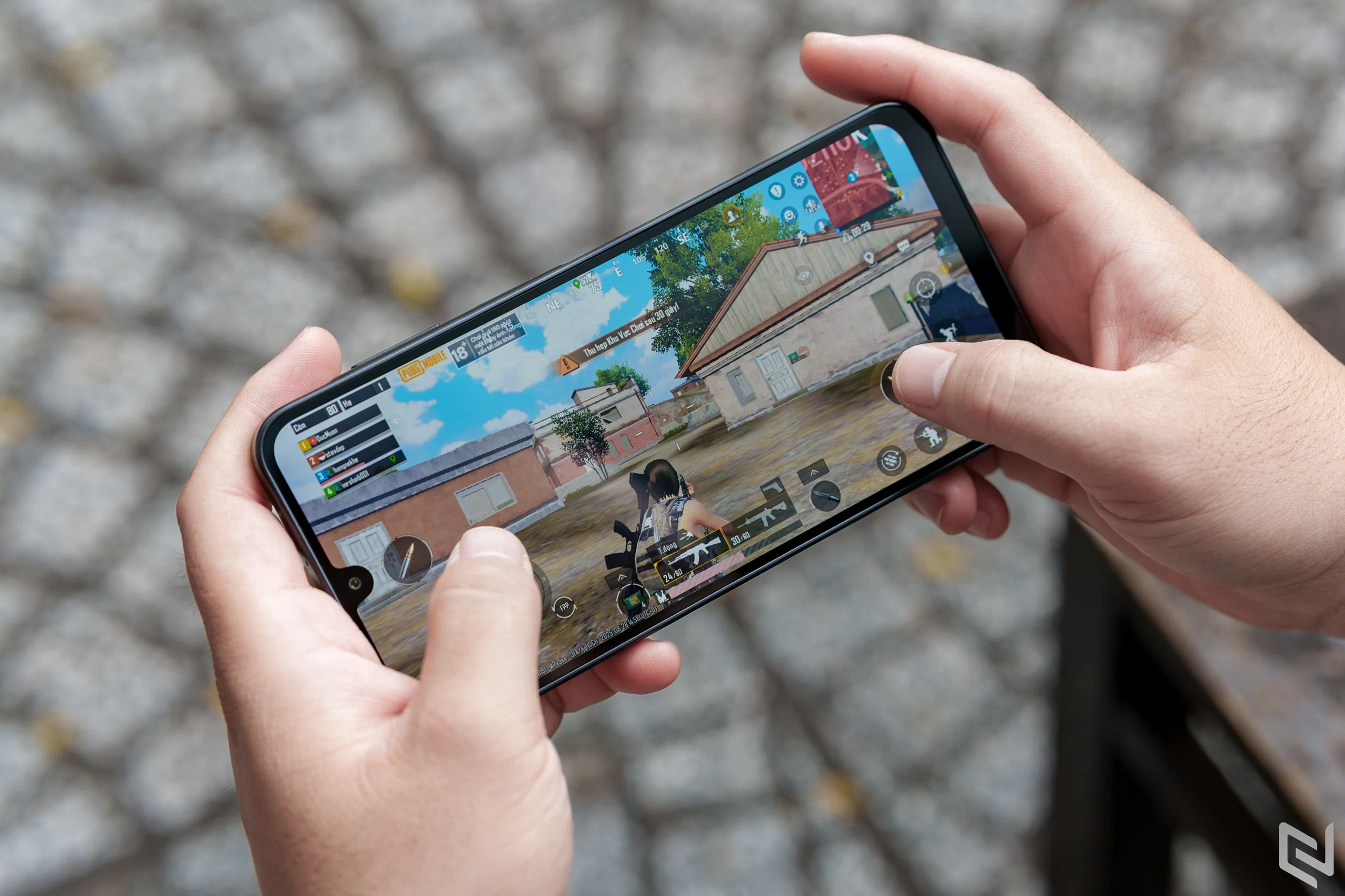 Hơn 6 triệu, Galaxy A17 5G có gì làm iPhone cũ và máy Trung Quốc thèm thuồng?