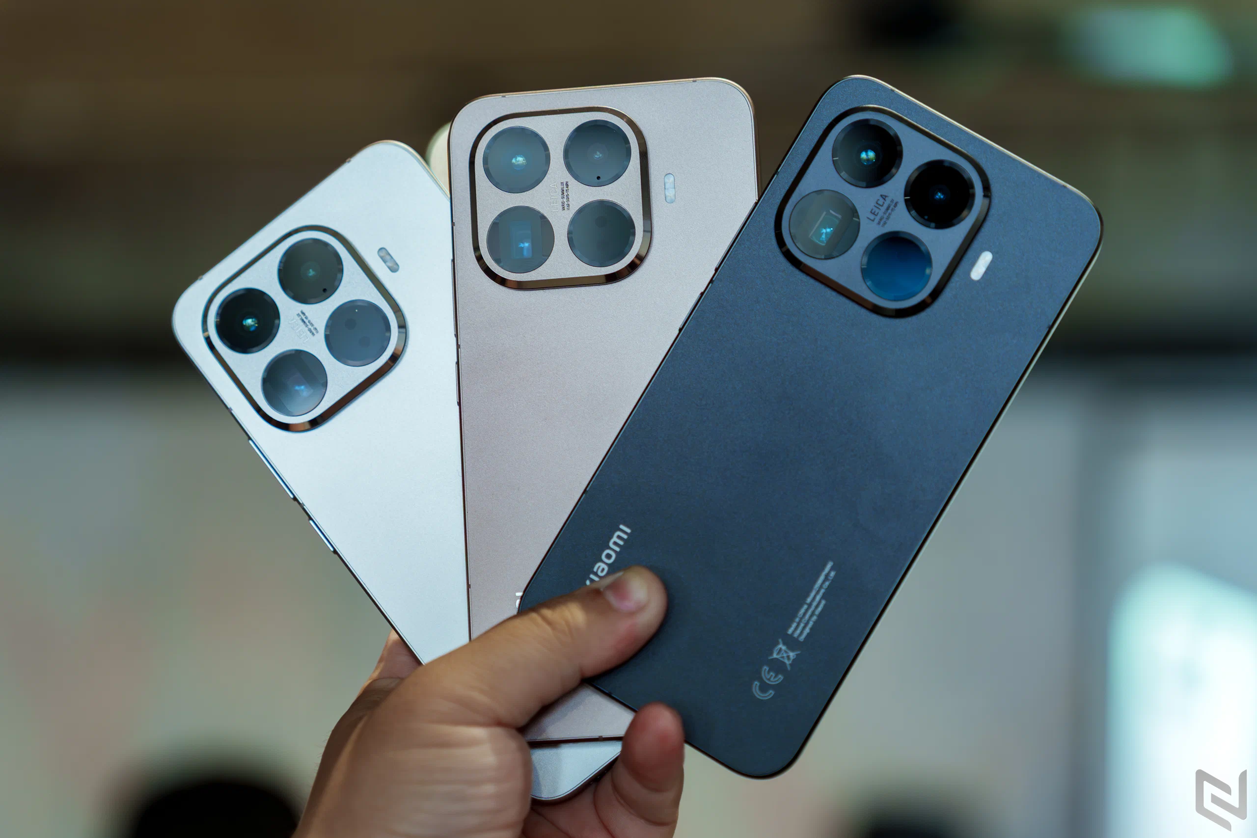 Trên tay bộ đôi "flagship killer" Xiaomi 15T series vừa ra mắt, lựa chọn đáng nâng cấp nhất trong phân khúc
