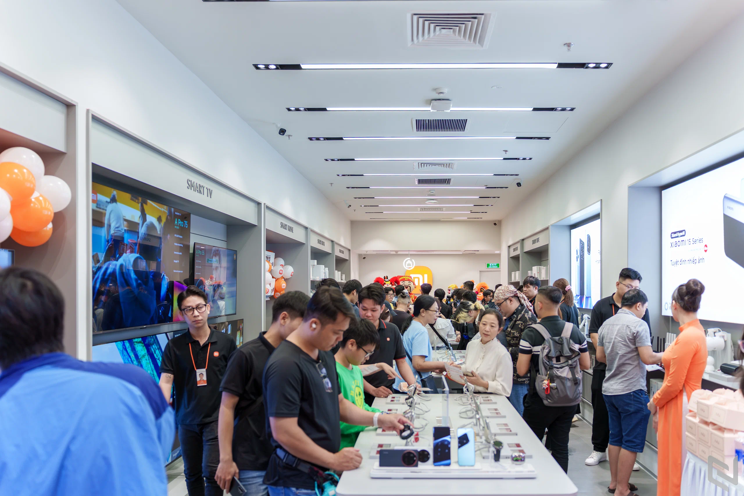 Xiaomi khai trương cửa hàng Xiaomi Store tại Việt Nam: Nhiều ưu đãi hấp dẫn
