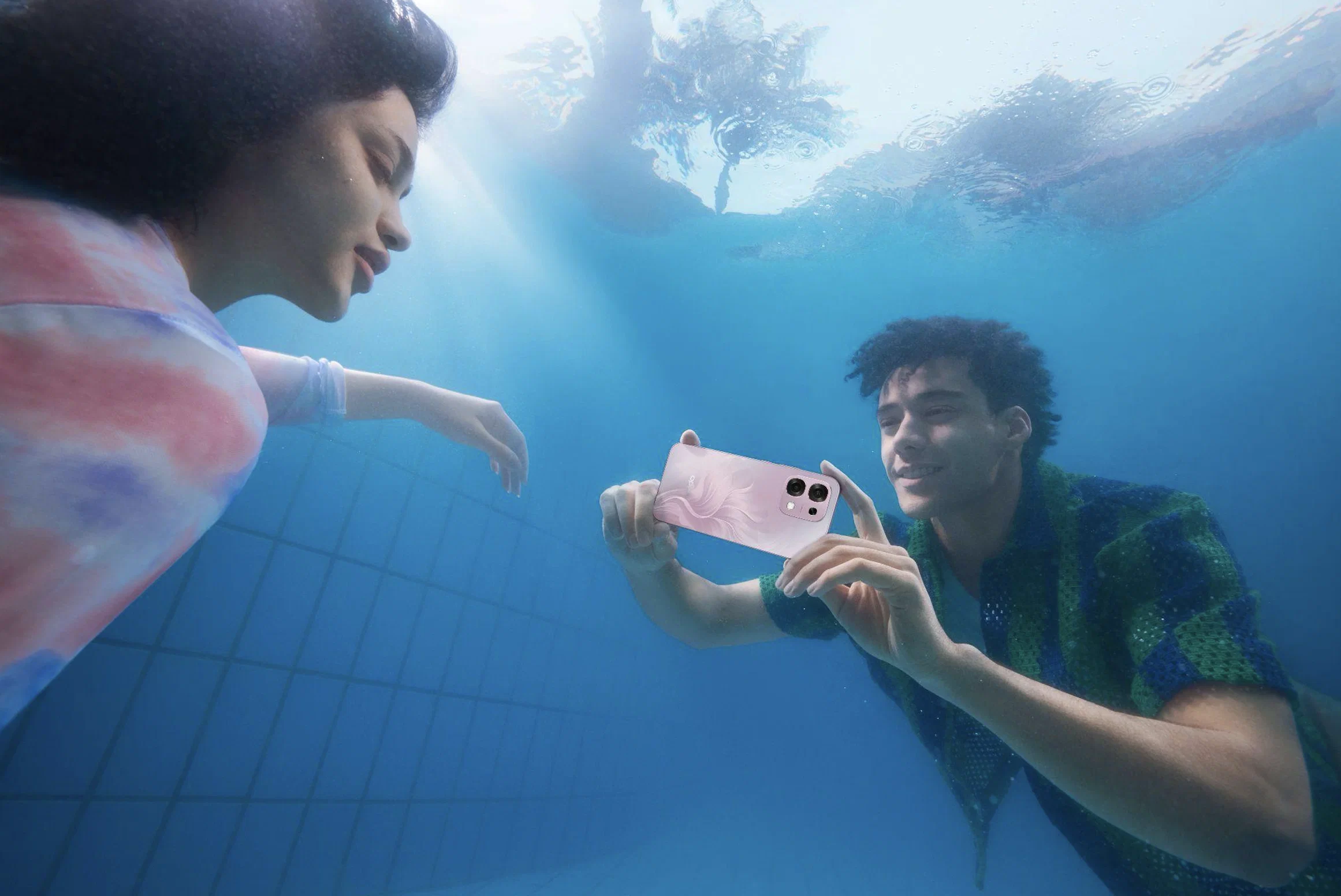 OPPO A6 Pro Series ra mắt: Pin 7,000mAh, sạc 80W và độ bền chuẩn quân đội