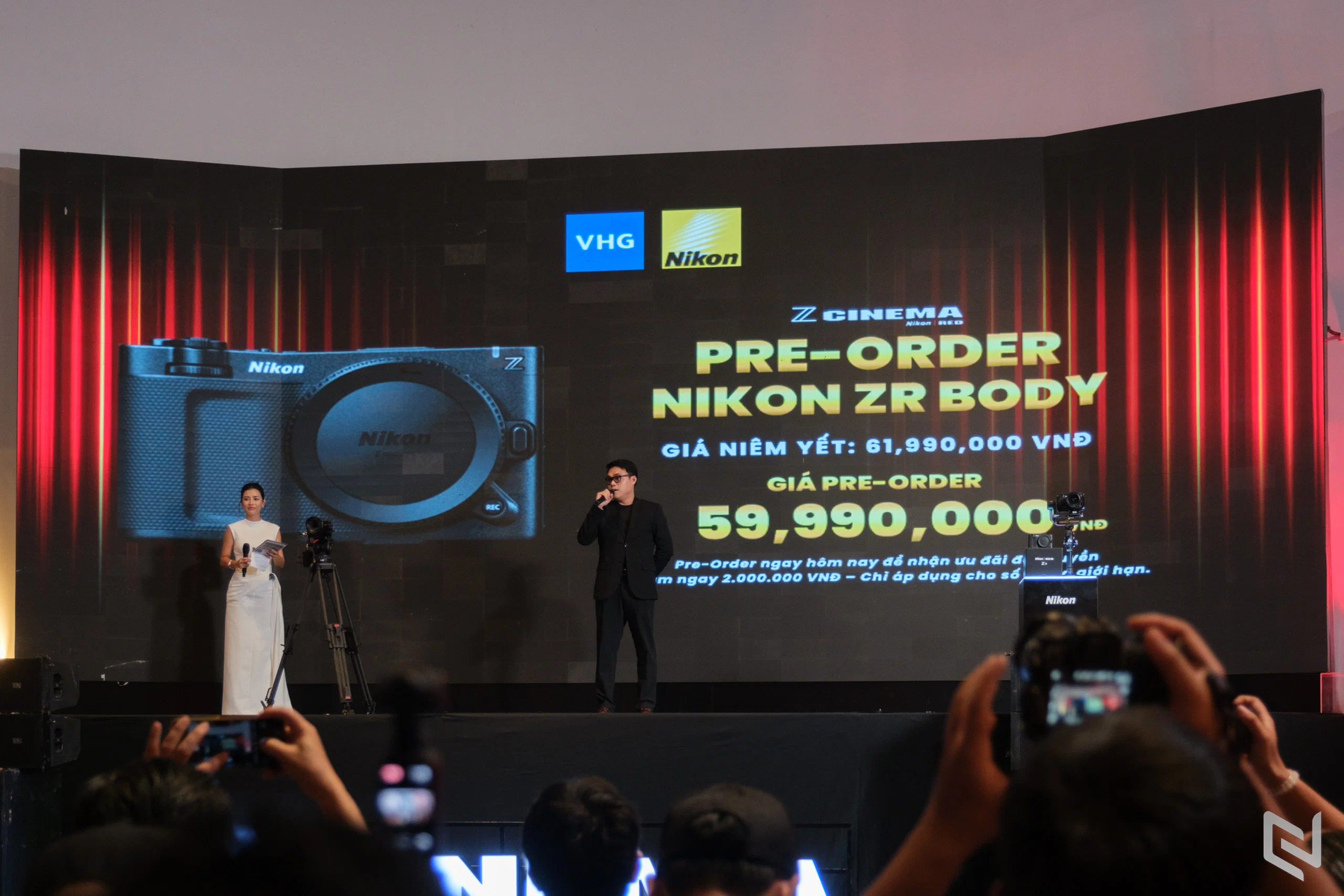 Born Cinematic: Nikon ZR chính thức trình làng tại Việt Nam