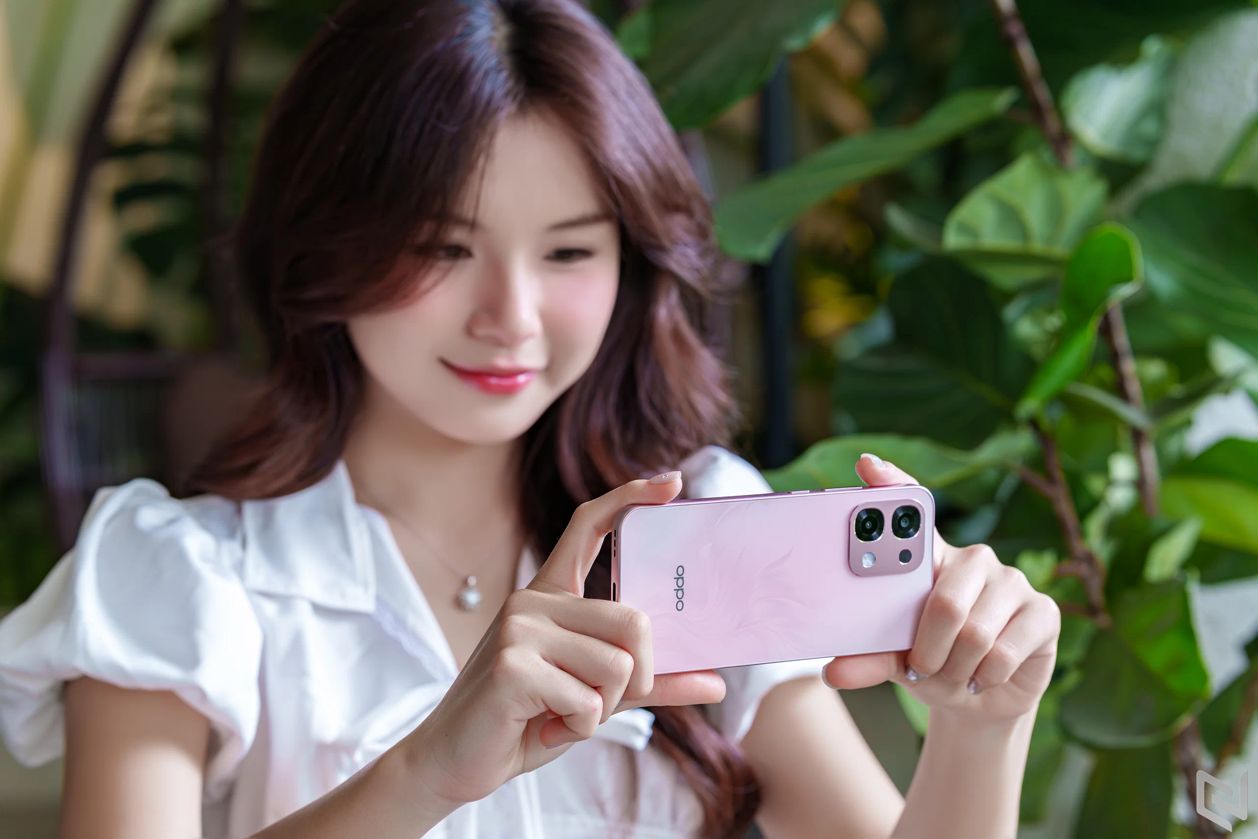 Đánh giá OPPO A6 Pro: Trải nghiệm bền bỉ, màn hình siêu mượt, pin khủng và AI chuẩn flagship