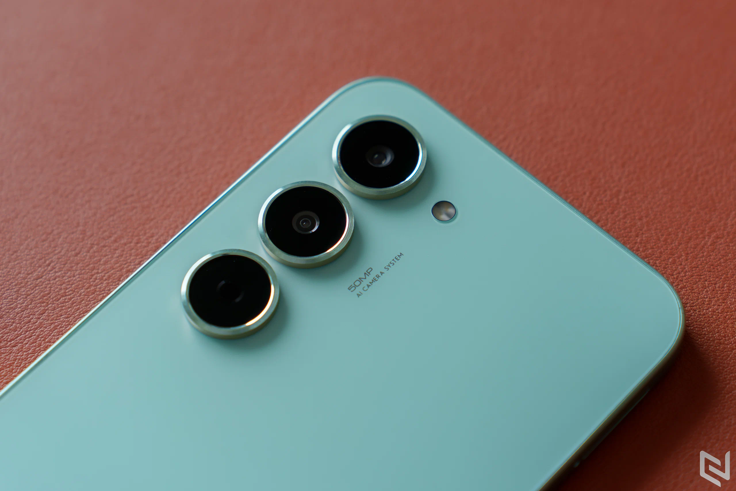 Đánh giá Tecno Spark 40 Pro: Hiệu năng ổn, camera chụp tốt, nhiều tính năng AI hay ho