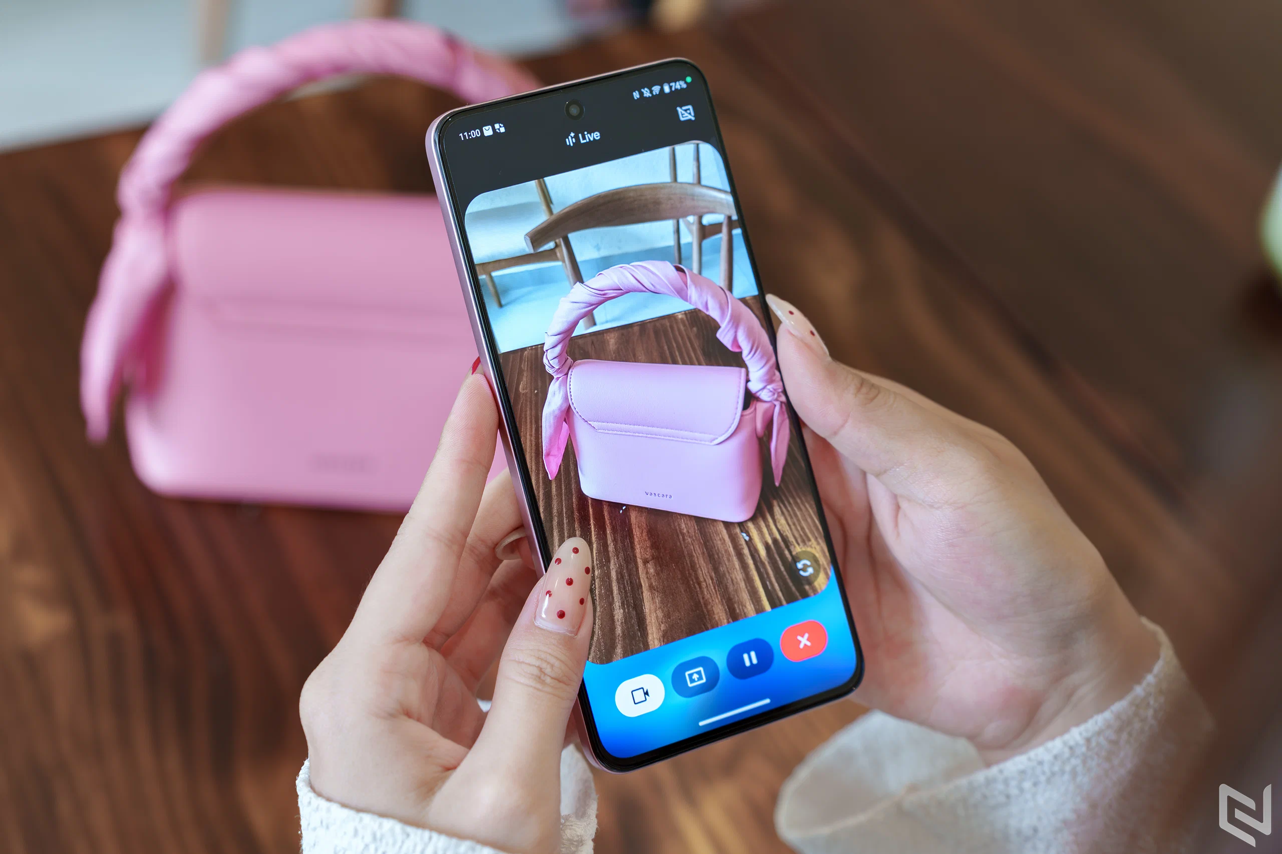 Đánh giá vivo V60 Lite 5G: Thiết bị giải trí tuyệt vời, thiết kế thời trang cùng camera AI thú vị