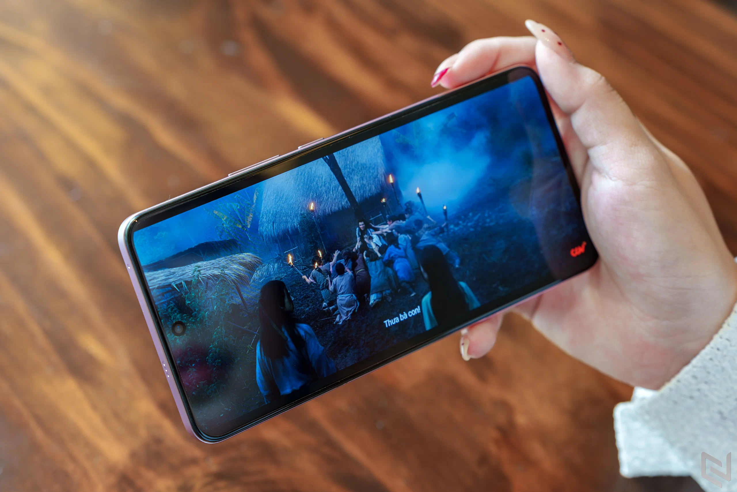 Đánh giá vivo V60 Lite 5G: Thiết bị giải trí tuyệt vời, thiết kế thời trang cùng camera AI thú vị
