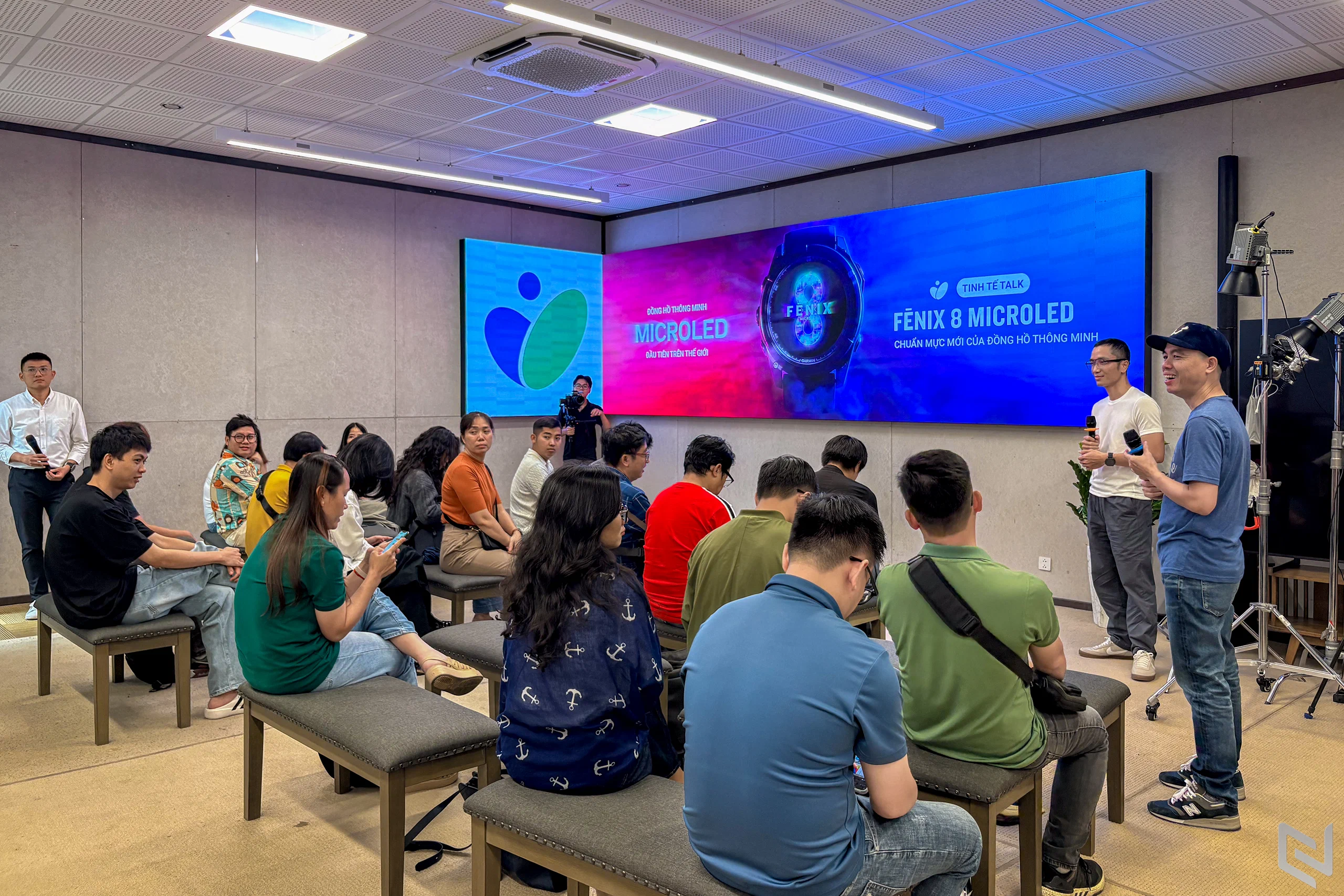Trải nghiệm fēnix 8 MicroLED - Đồng hồ thông minh đầu tiên trên thế giới có màn hình MicroLED