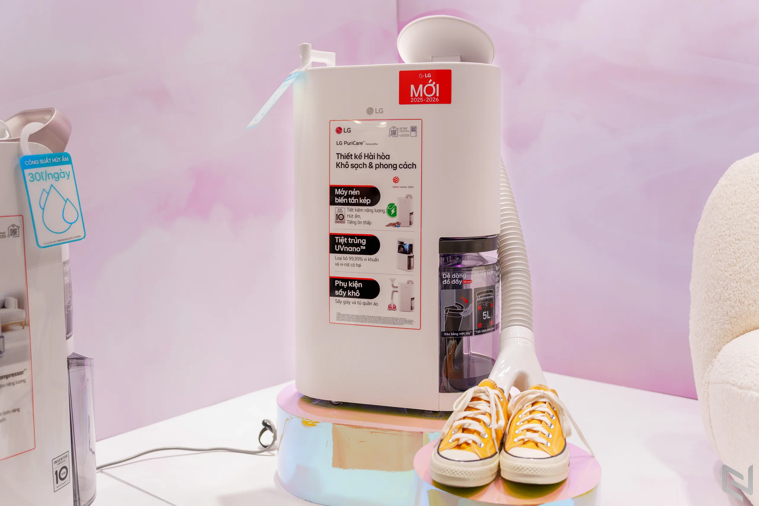 LG ra mắt bộ đôi thiết bị lọc không khí và hút ẩm cao cấp: PuriCare AeroSpeaker và Mojave - Nâng tầm không gian sống