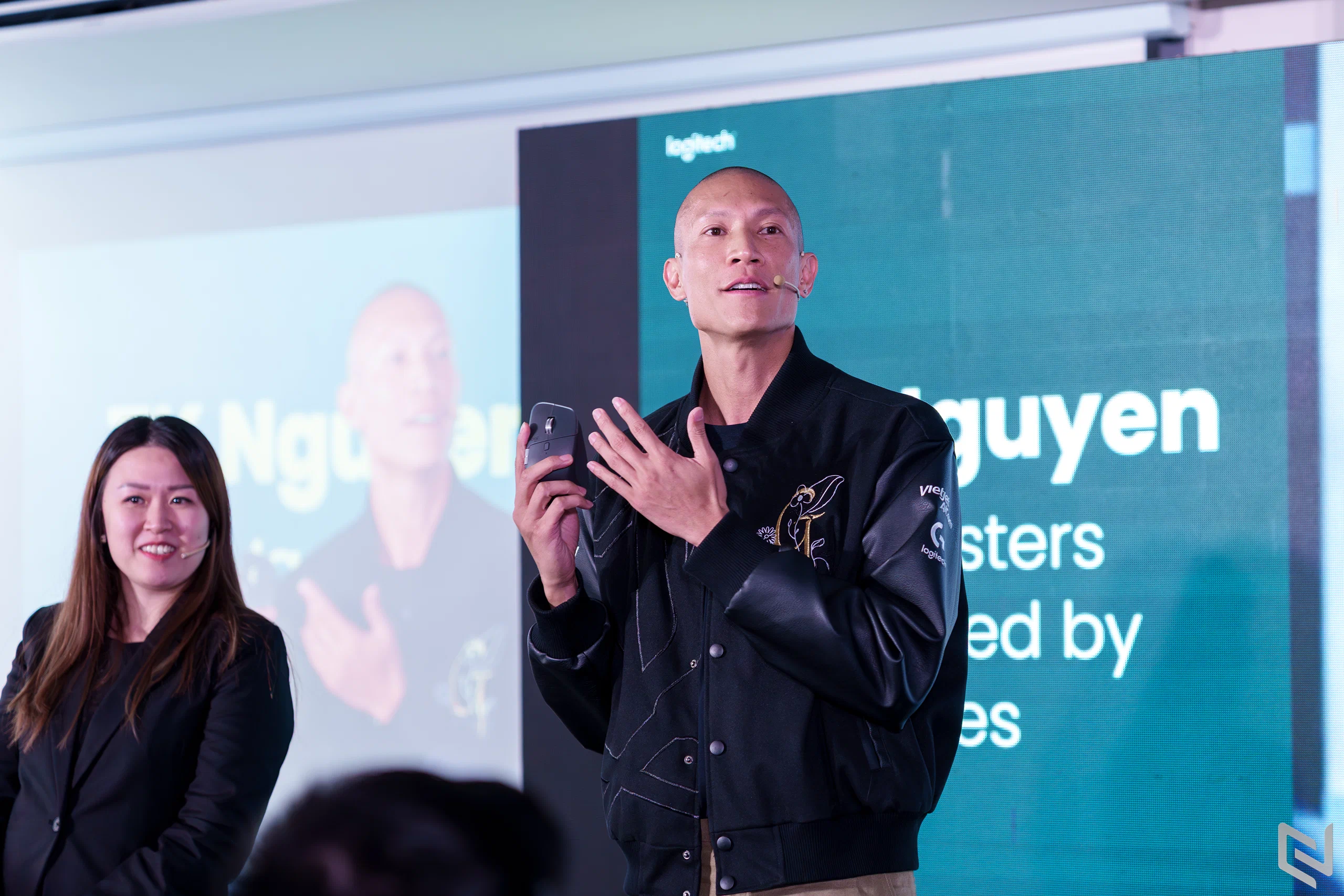 Logitech MX Master 4 ra mắt: Chuẩn mực mới cho chuột cao cấp với phản hồi xúc giác đầu tiên