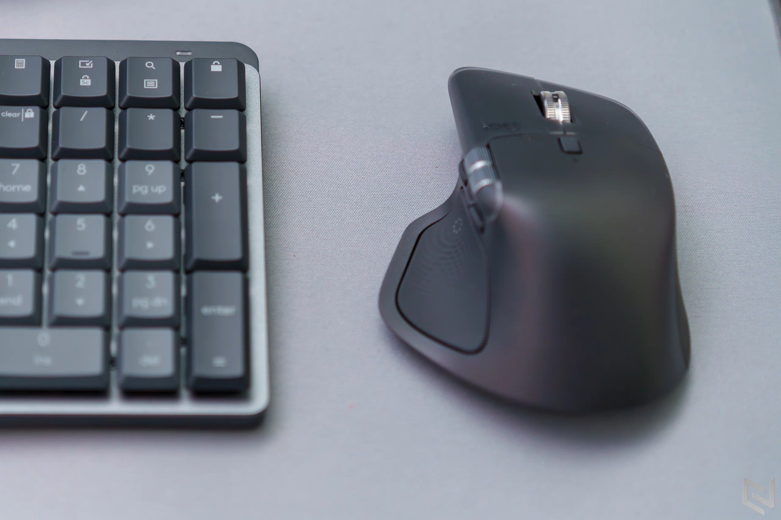 Logitech MX Master 4 ra mắt: Chuẩn mực mới cho chuột cao cấp với phản hồi xúc giác đầu tiên