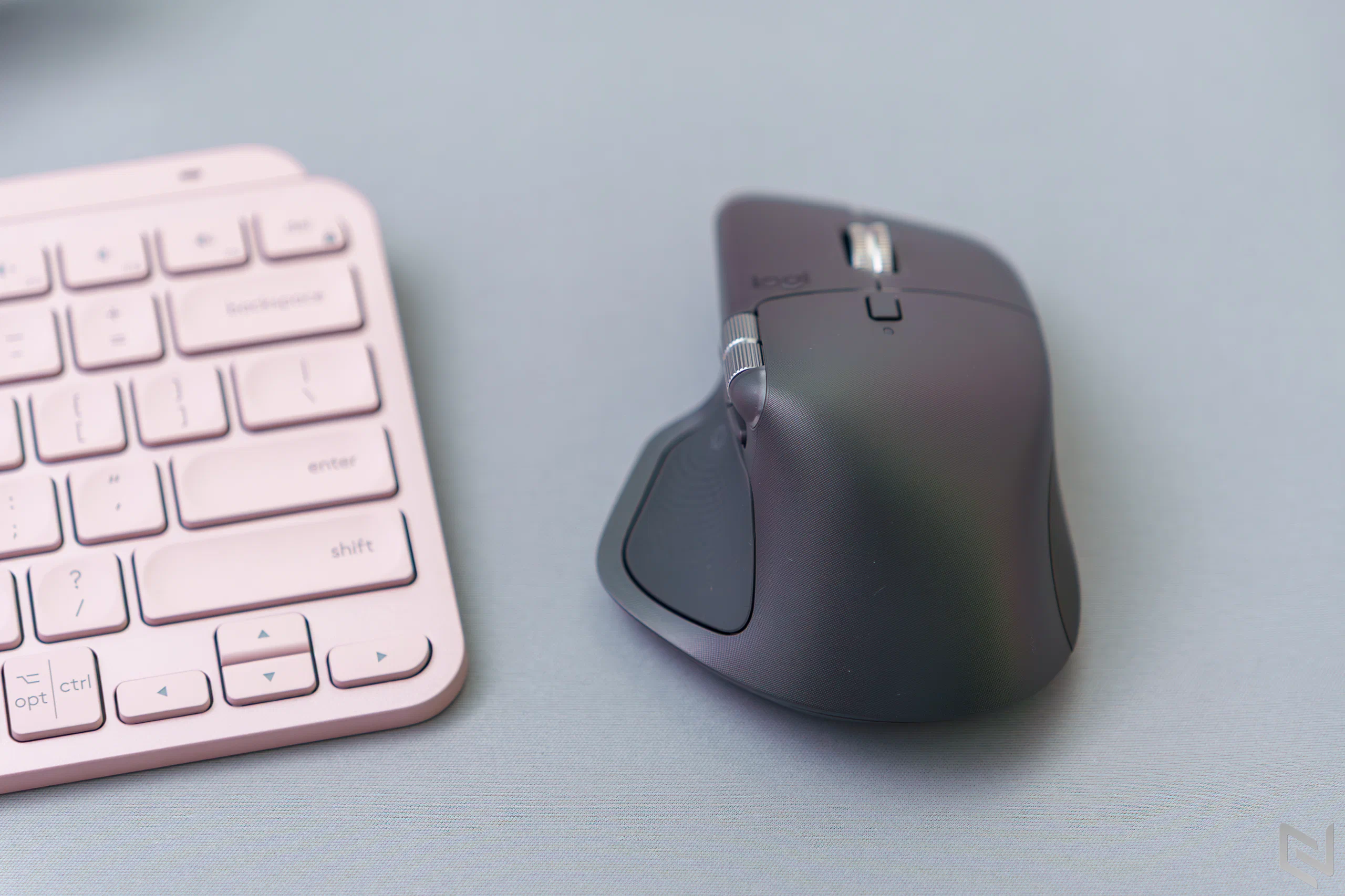 Logitech MX Master 4 ra mắt: Chuẩn mực mới cho chuột cao cấp với phản hồi xúc giác đầu tiên