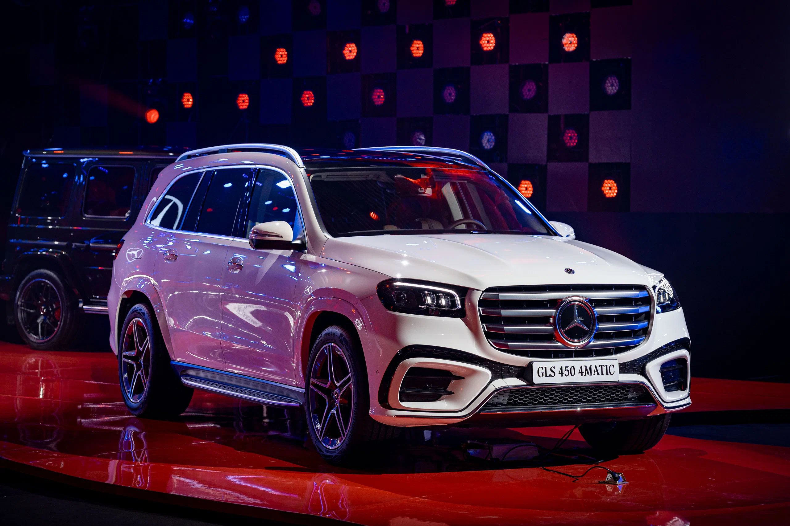 Mercedes-Benz Việt Nam kỷ niệm 30 năm với phiên bản giới hạn GLS 450 4MATIC