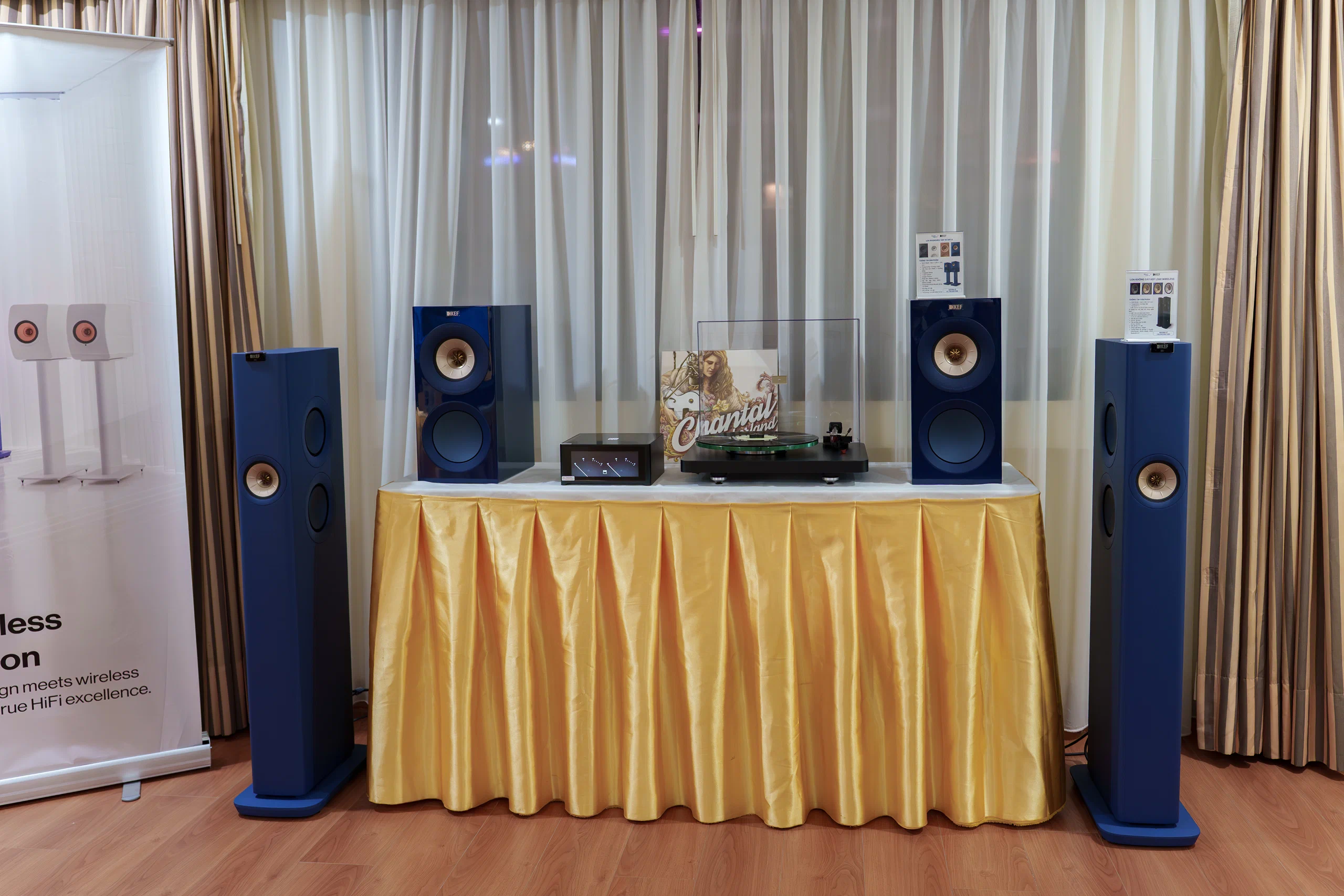 P.H.E. Show 2025 chính thức khai mạc - Triển lãm thiết bị giải trí và phòng phim lớn nhất Việt Nam