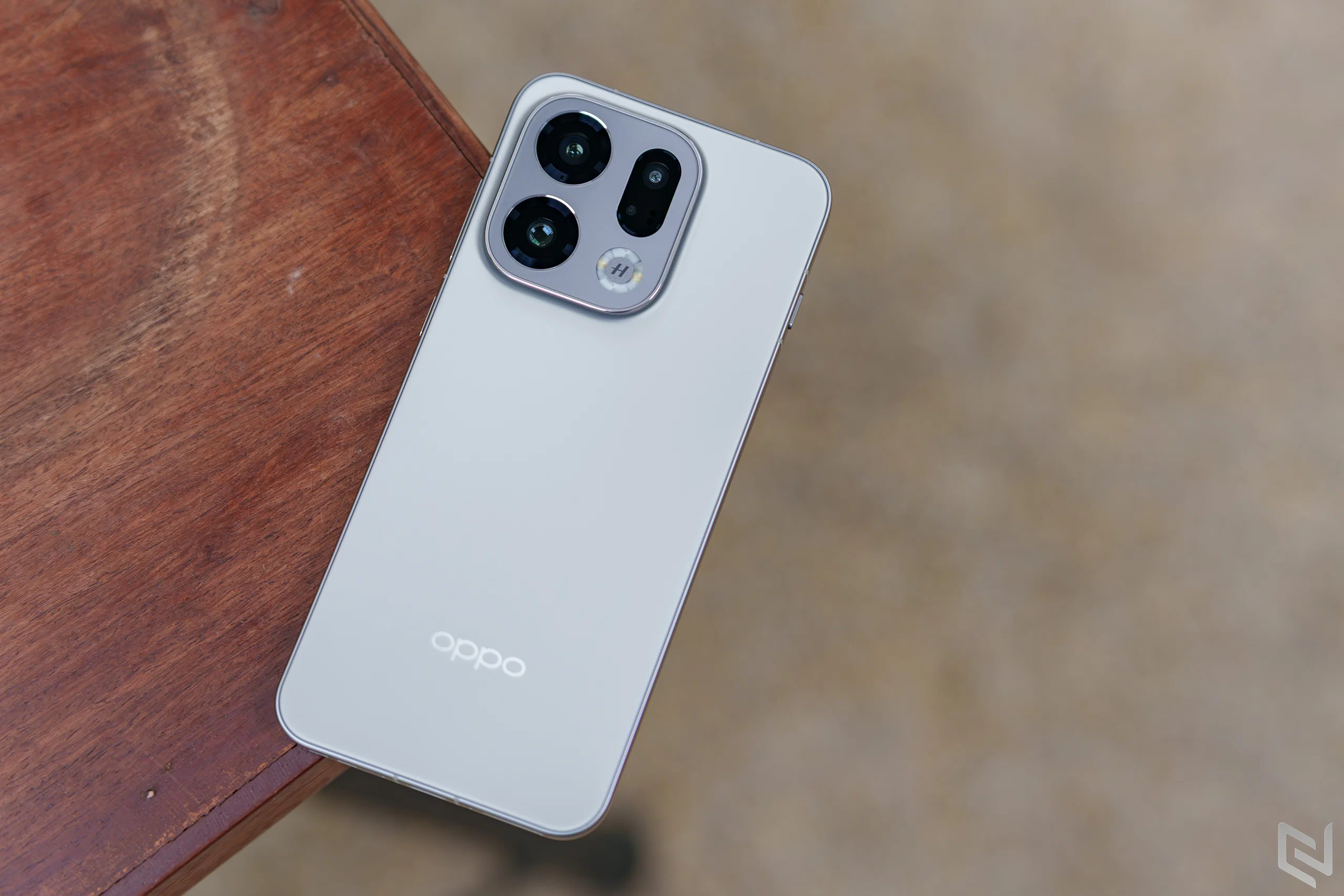 Đánh giá OPPO Find X9: Đẳng cấp flagship 2025 với bộ ba camera 50MP cùng trải nghiệm đỉnh cao
