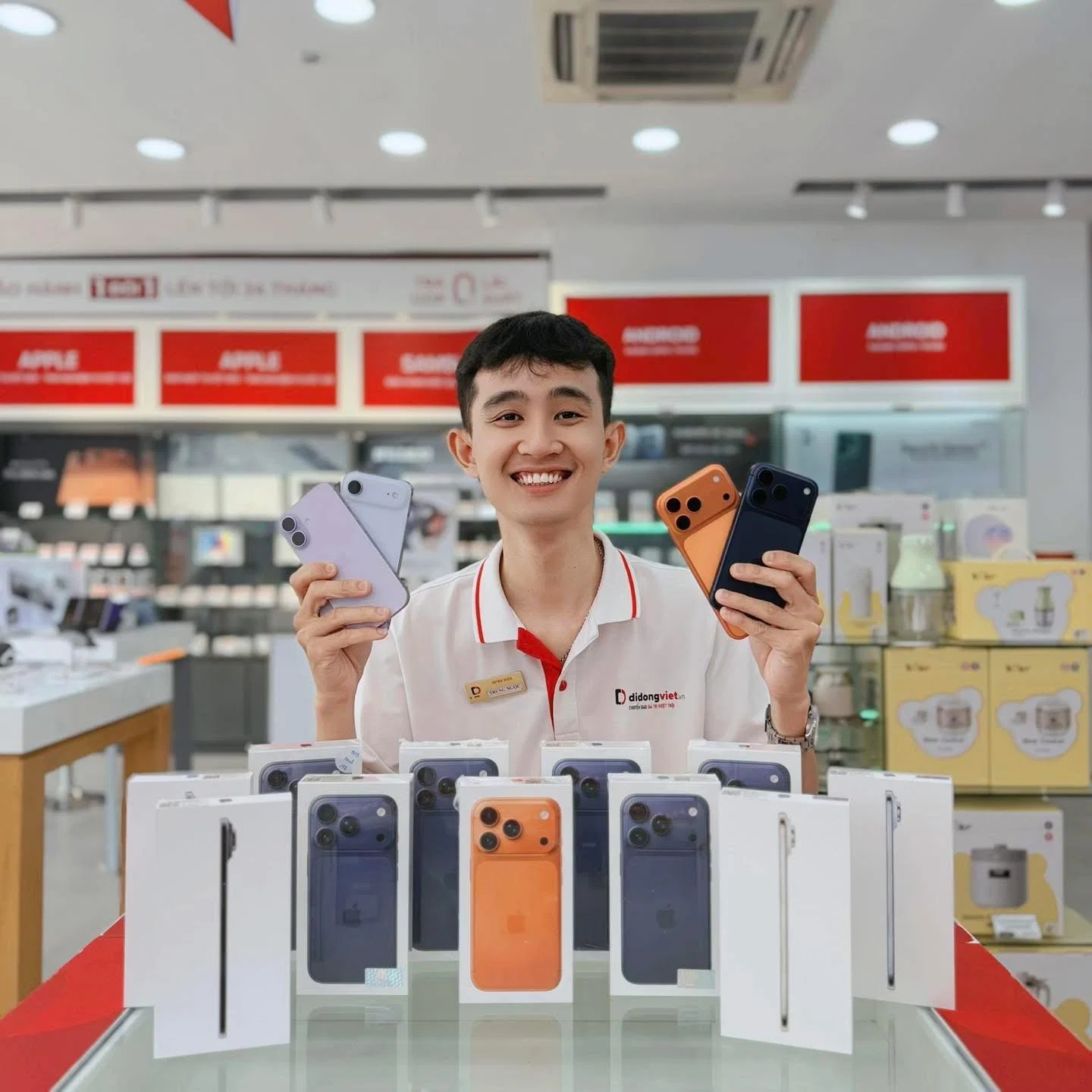 Săn sale công nghệ 11/11: Hàng loạt smartphone giảm sốc, tặng quà cực khủng