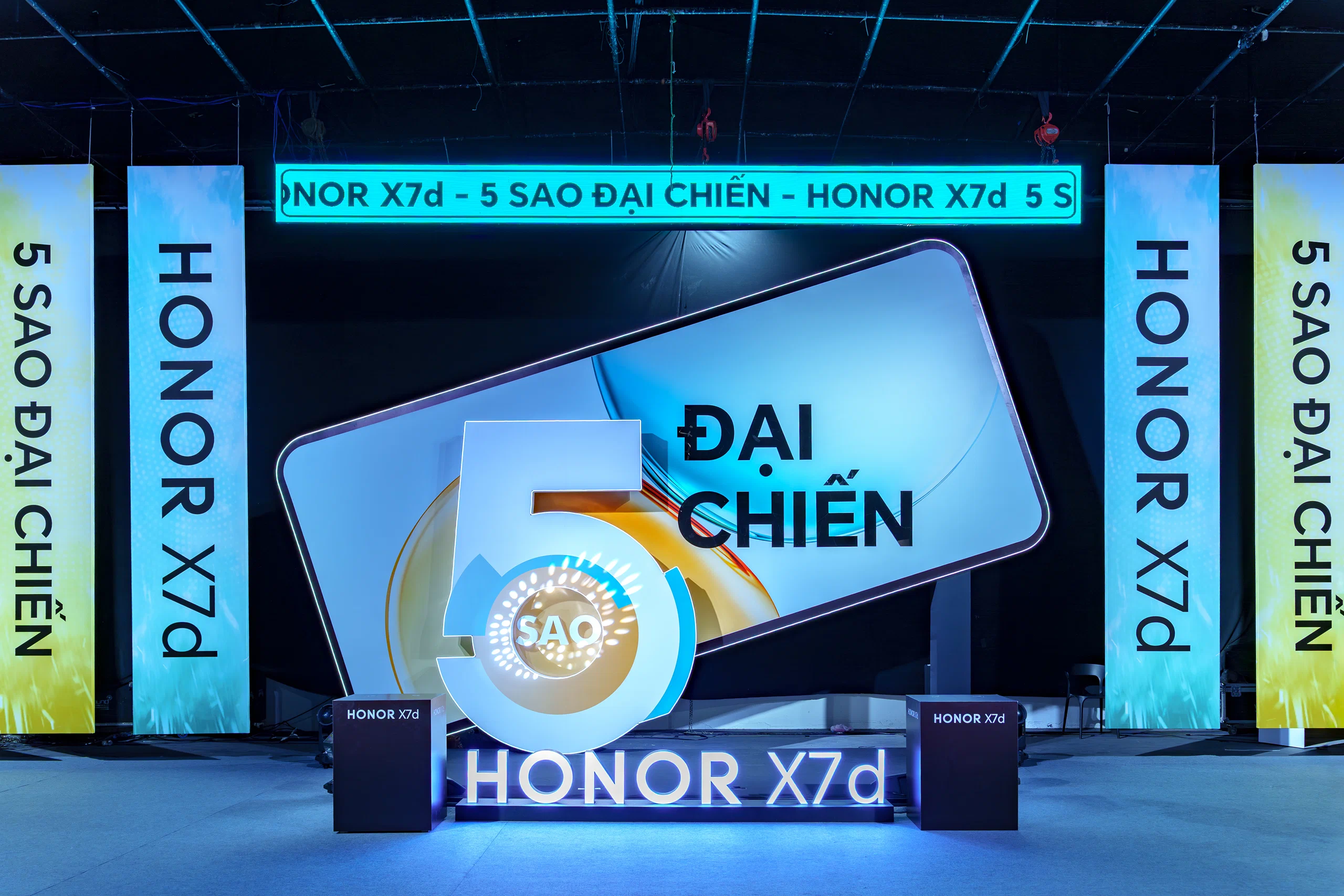 HONOR X7d ra mắt tại Việt Nam: Smartphone siêu bền, pin 6,500mAh và nút AI đầu tiên trong phân khúc