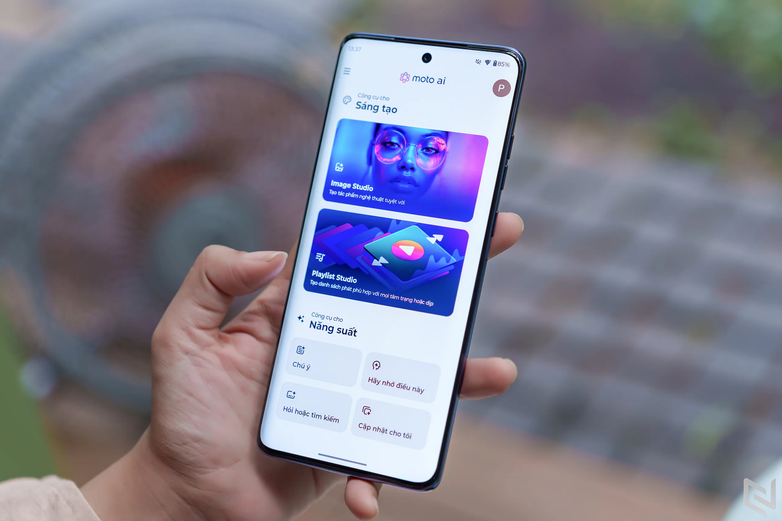Đánh giá Motorola Edge 60 Fusion: Màn hình cong 1.5K, hiệu năng và camera tốt trong tầm giá cùng Moto AI hữu ích