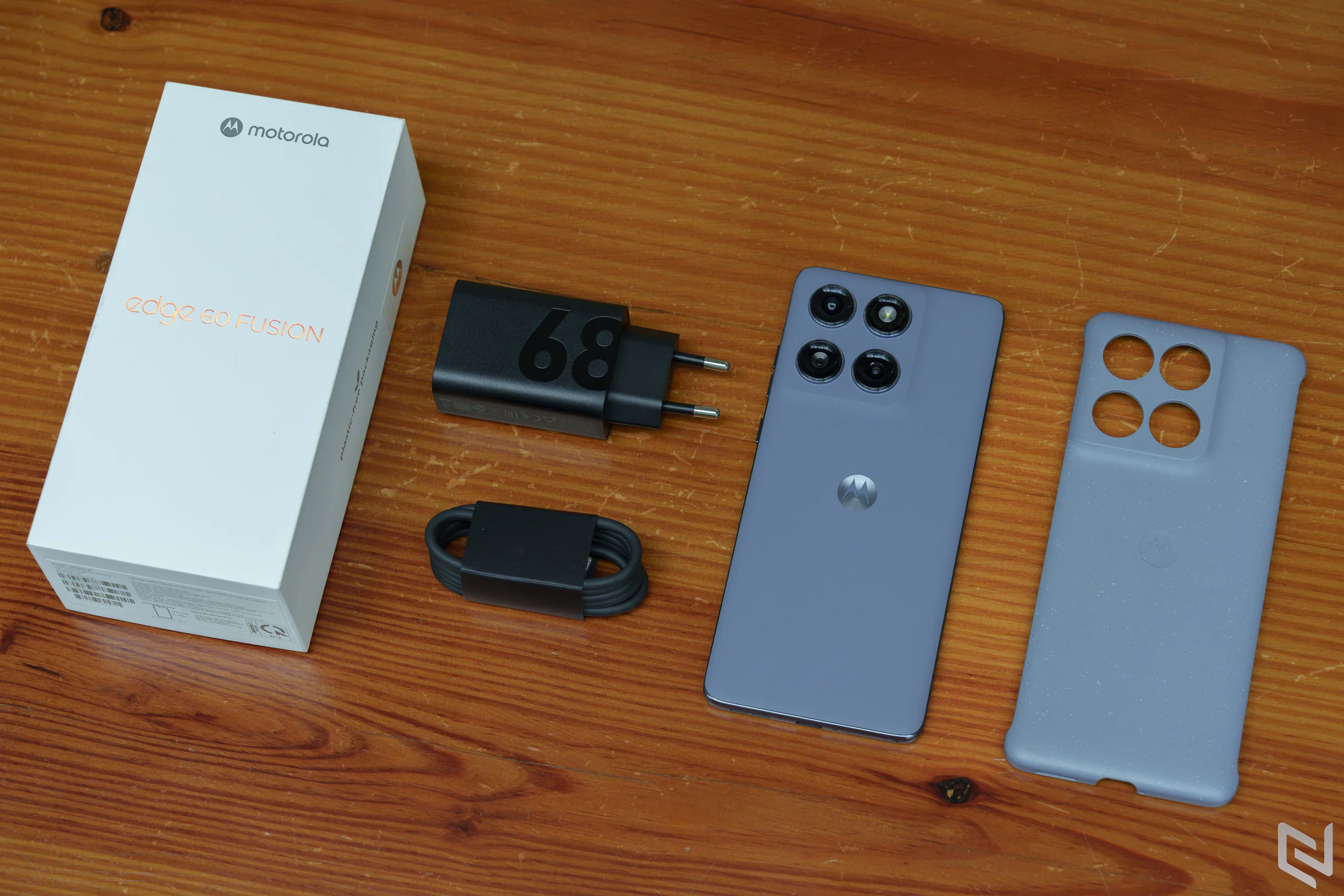 Đánh giá Motorola Edge 60 Fusion: Màn hình cong 1.5K, hiệu năng và camera tốt trong tầm giá cùng Moto AI hữu ích