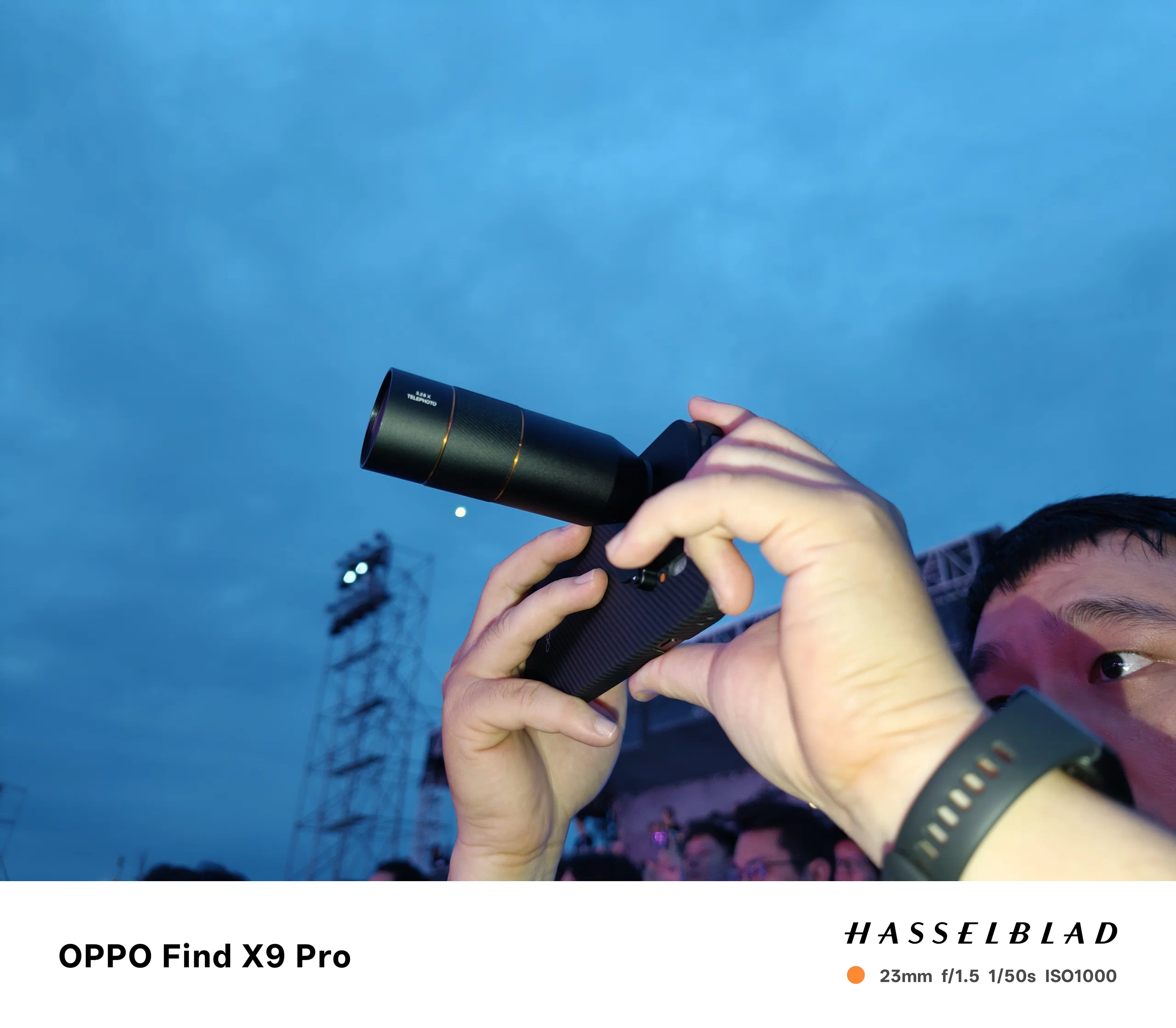 Trải nghiệm camera OPPO Find X9 Pro ở SkyNote The Reflection: Khi khoảng cách với idol gần như biến mất