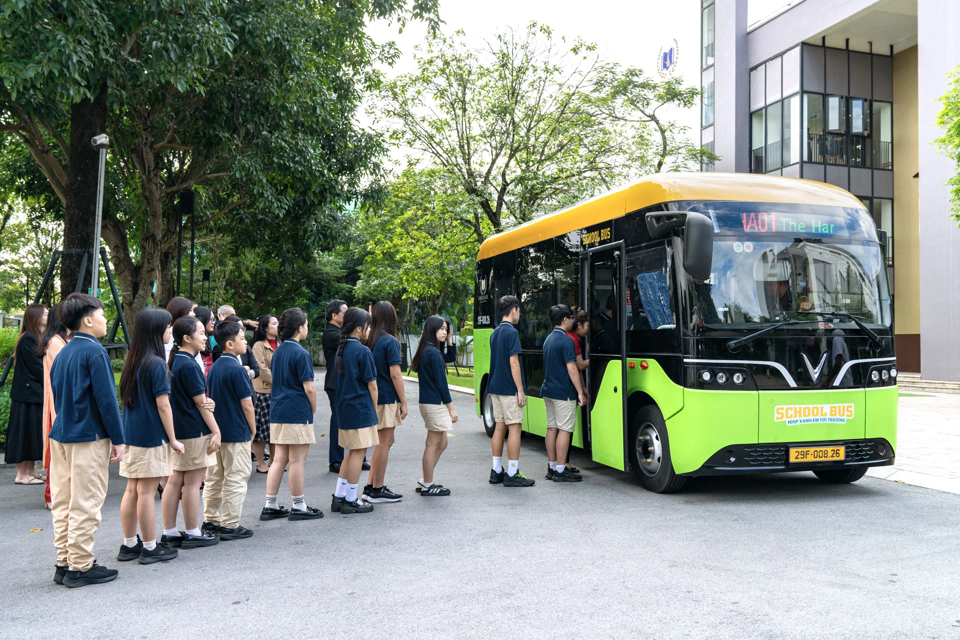 VinBus và GSM ra mắt School Bus: Mô hình xe điện học đường đầu tiên tại Việt Nam