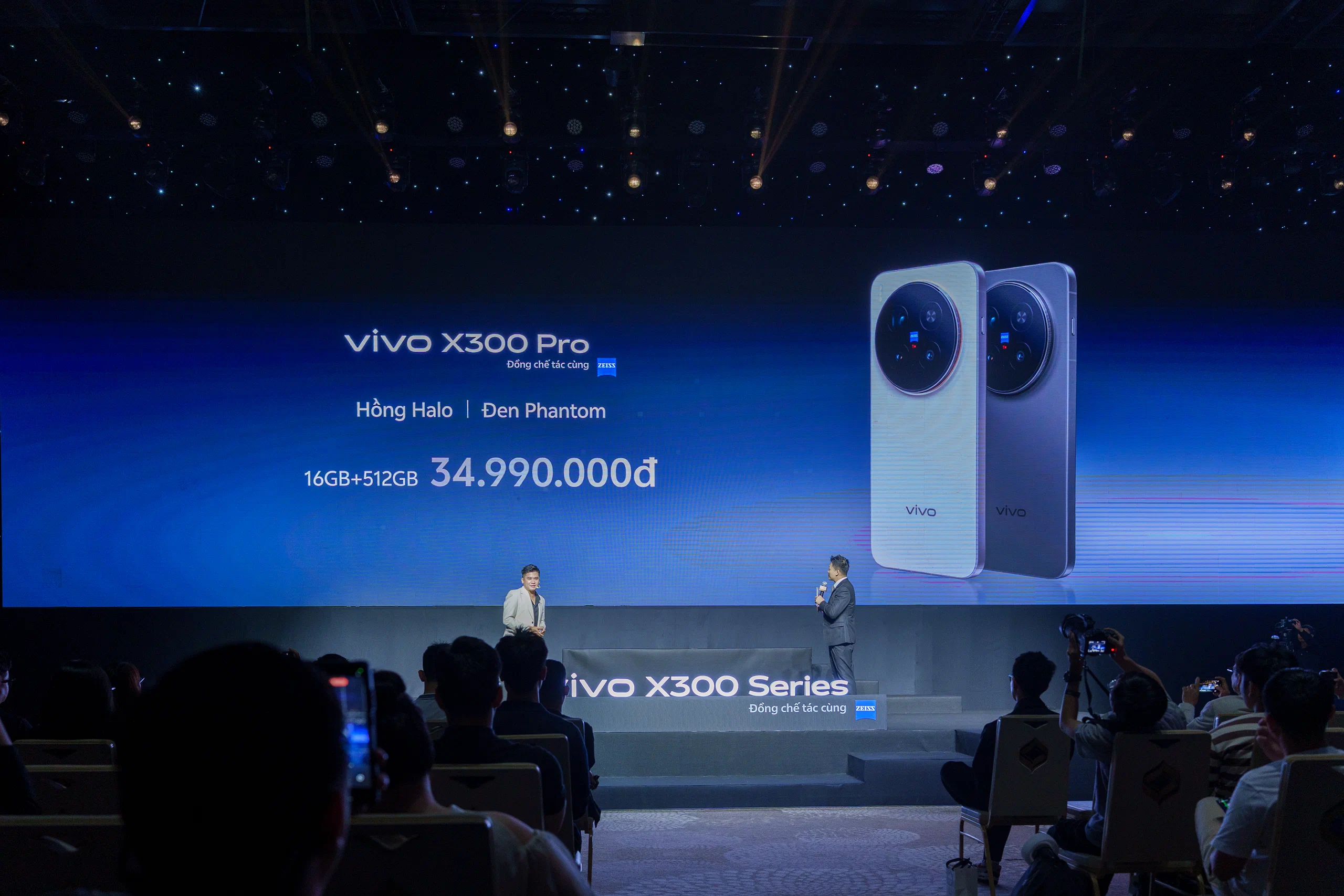vivo X300 Series ra mắt tại Việt Nam với camera ZEISS 200MP, dẫn đầu kỷ nguyên nhiếp ảnh di động
