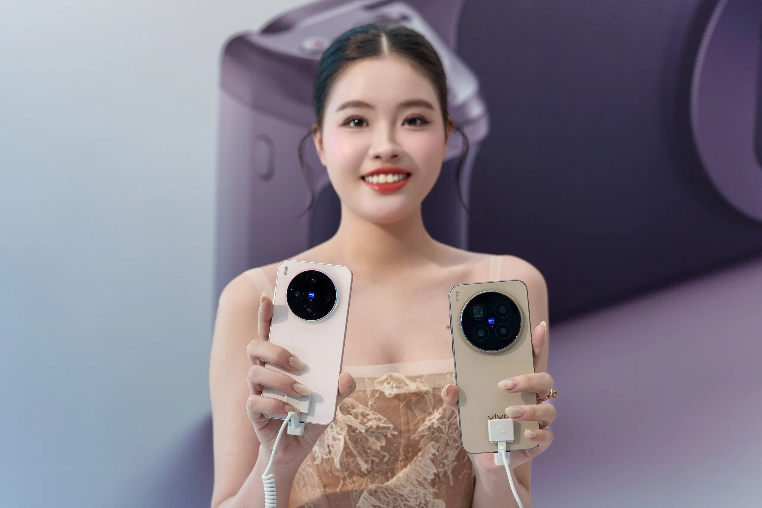 vivo X300 Series ra mắt tại Việt Nam với camera ZEISS 200MP, dẫn đầu kỷ nguyên nhiếp ảnh di động