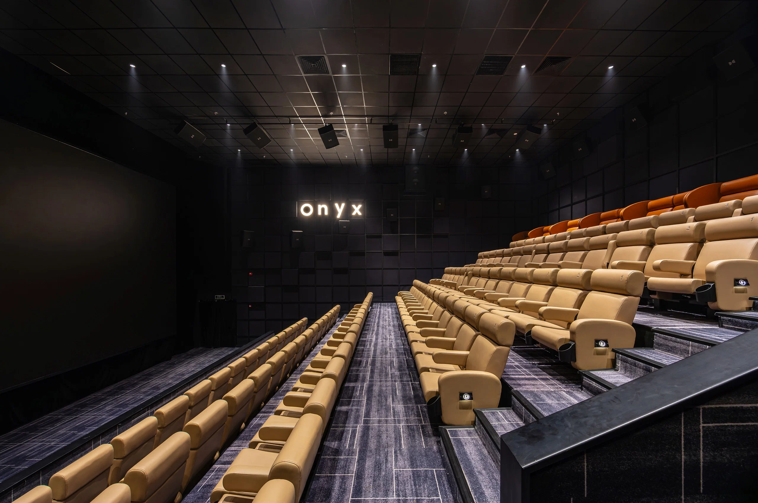 Samsung Onyx nâng tầm không gian điện ảnh đa giác quan tại Galaxy CineX Hanoi Centre
