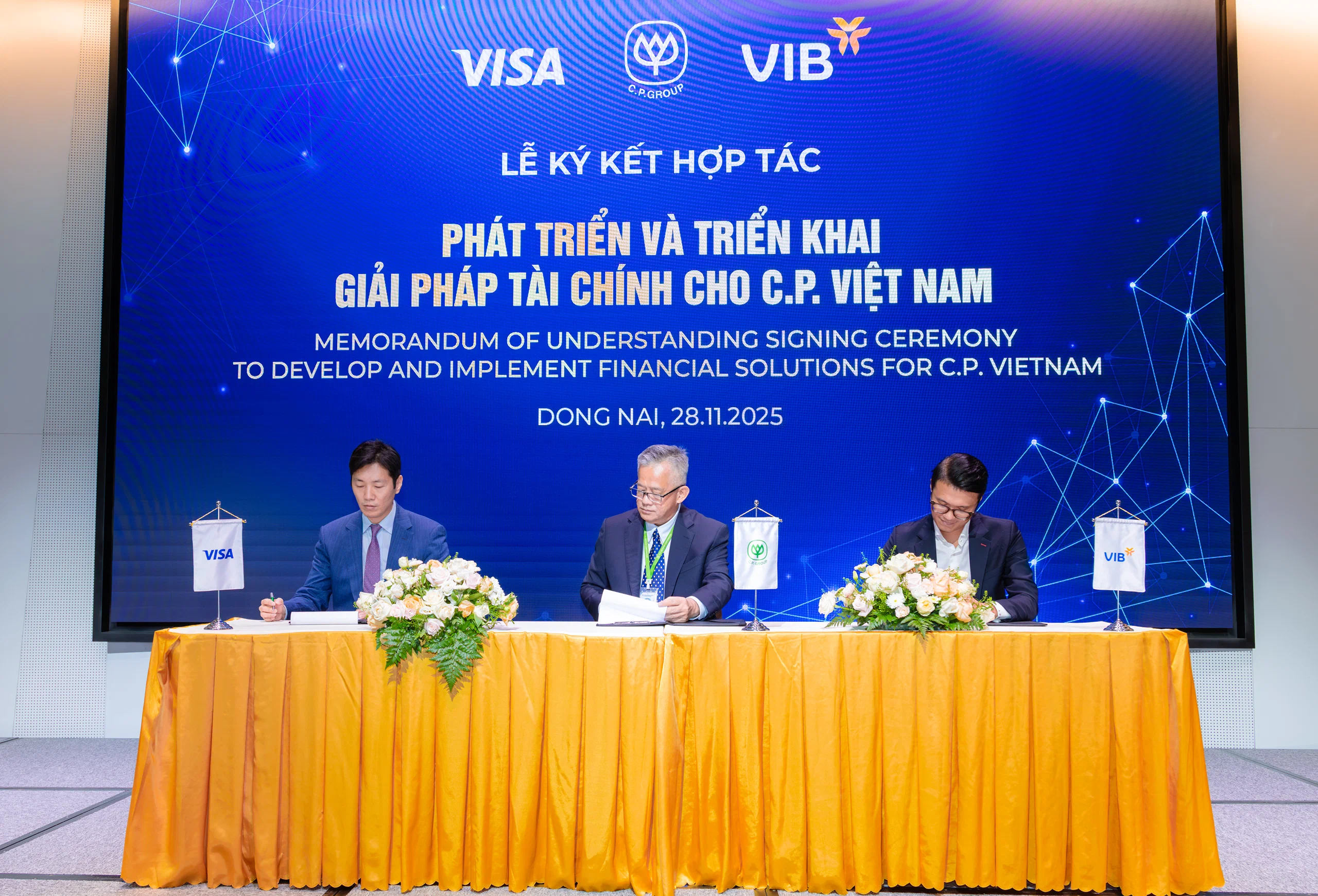 Visa cùng C.P. Việt Nam và VIB triển khai giải pháp thanh toán số cho doanh nghiệp
