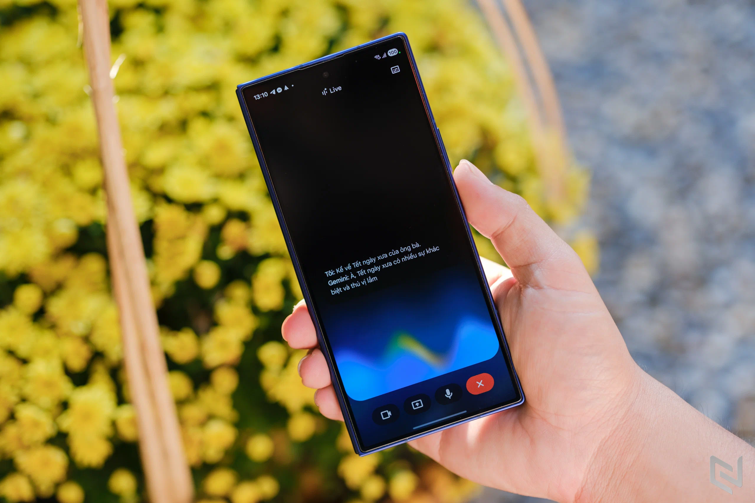 Nghe chuyện Tết xưa, làm mới Tết nay cùng Gemini Live trên Galaxy Z Fold7
