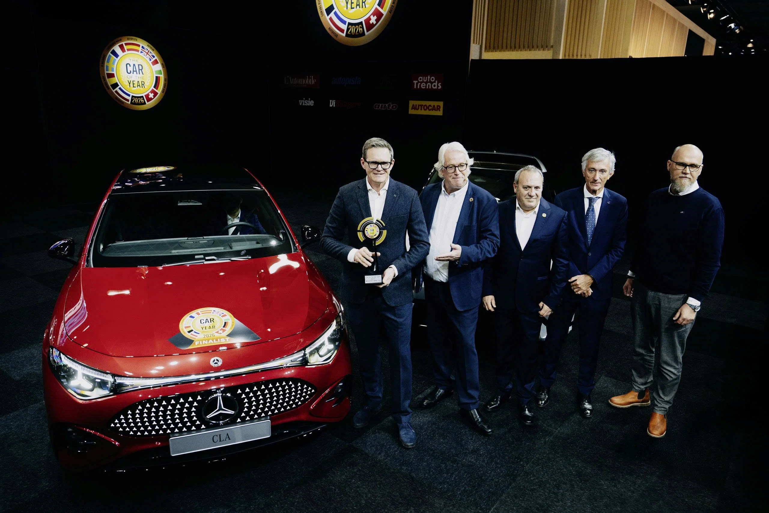 Mercedes-Benz Việt Nam tái cấu trúc lãnh đạo, tăng tốc chiến lược năm 2026