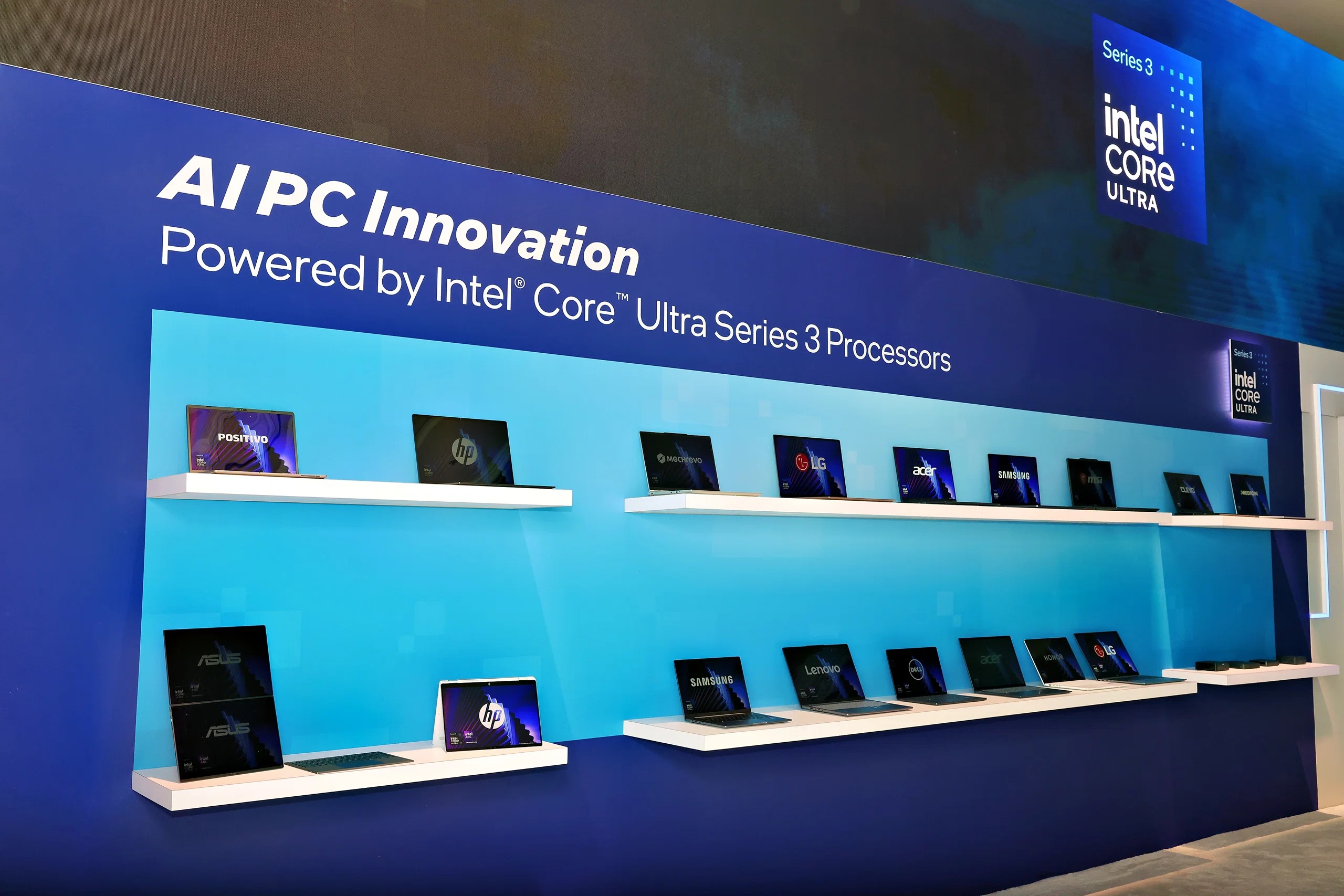 Intel ra mắt Core Ultra Series 3, nền tảng AI PC đầu tiên trên tiến trình 18A