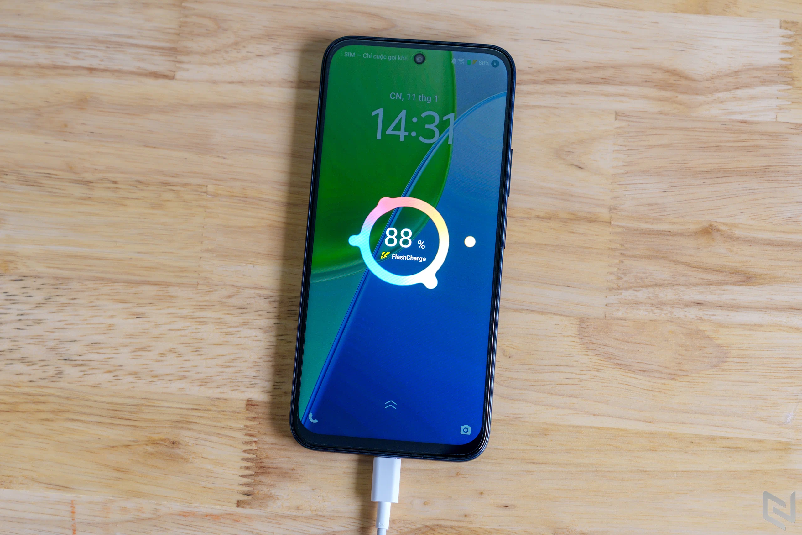 Đánh giá vivo Y31d: Pin khủng 7,200mAh, OriginOS 6.0 mượt mà và bộ “combo” siêu bền bỉ