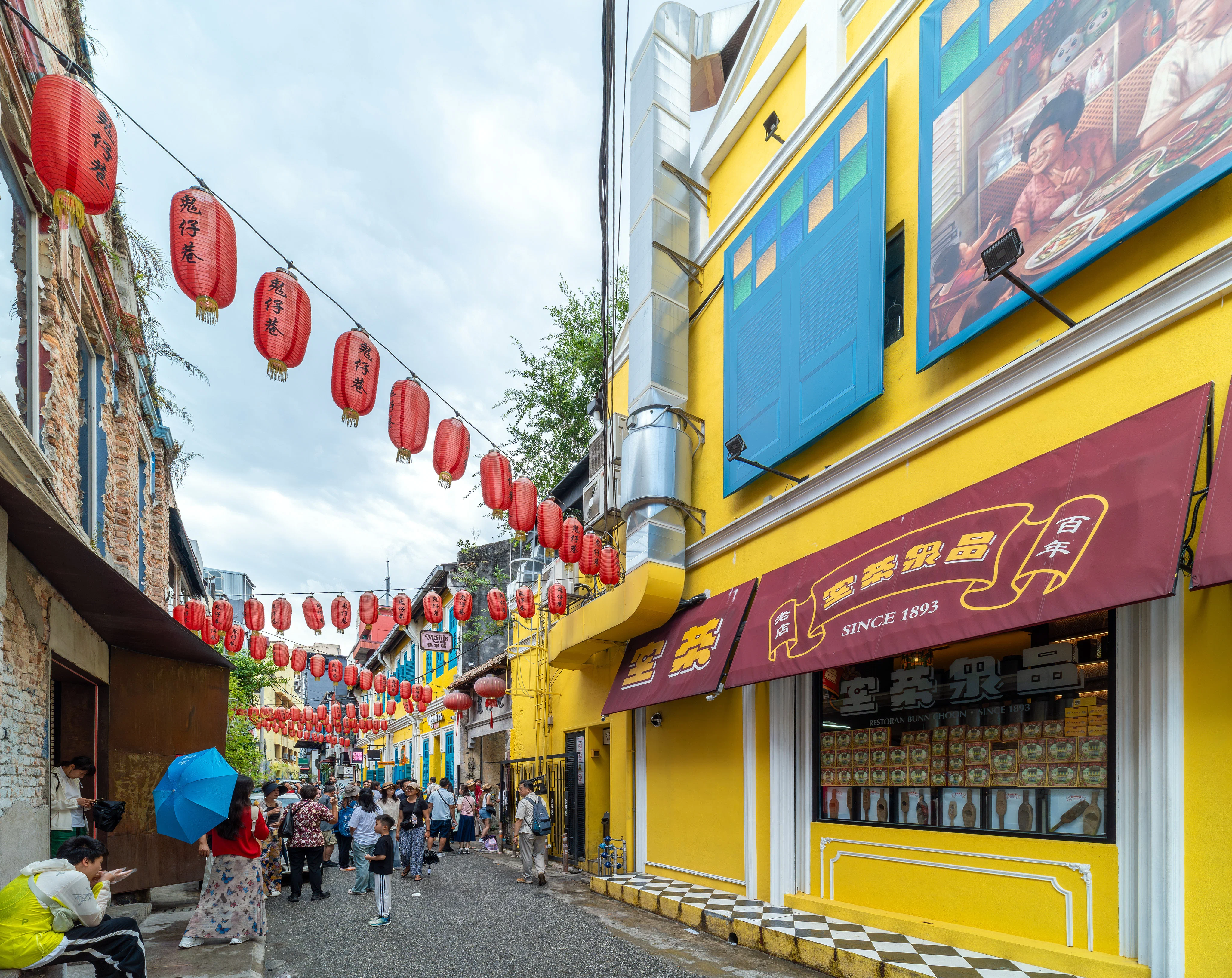 Góc ảnh 7Artisans 14mm f/2.8 với Sony A7C II: Trải nghiệm góc siêu rộng khi du lịch Singapore và Kuala Lumpur