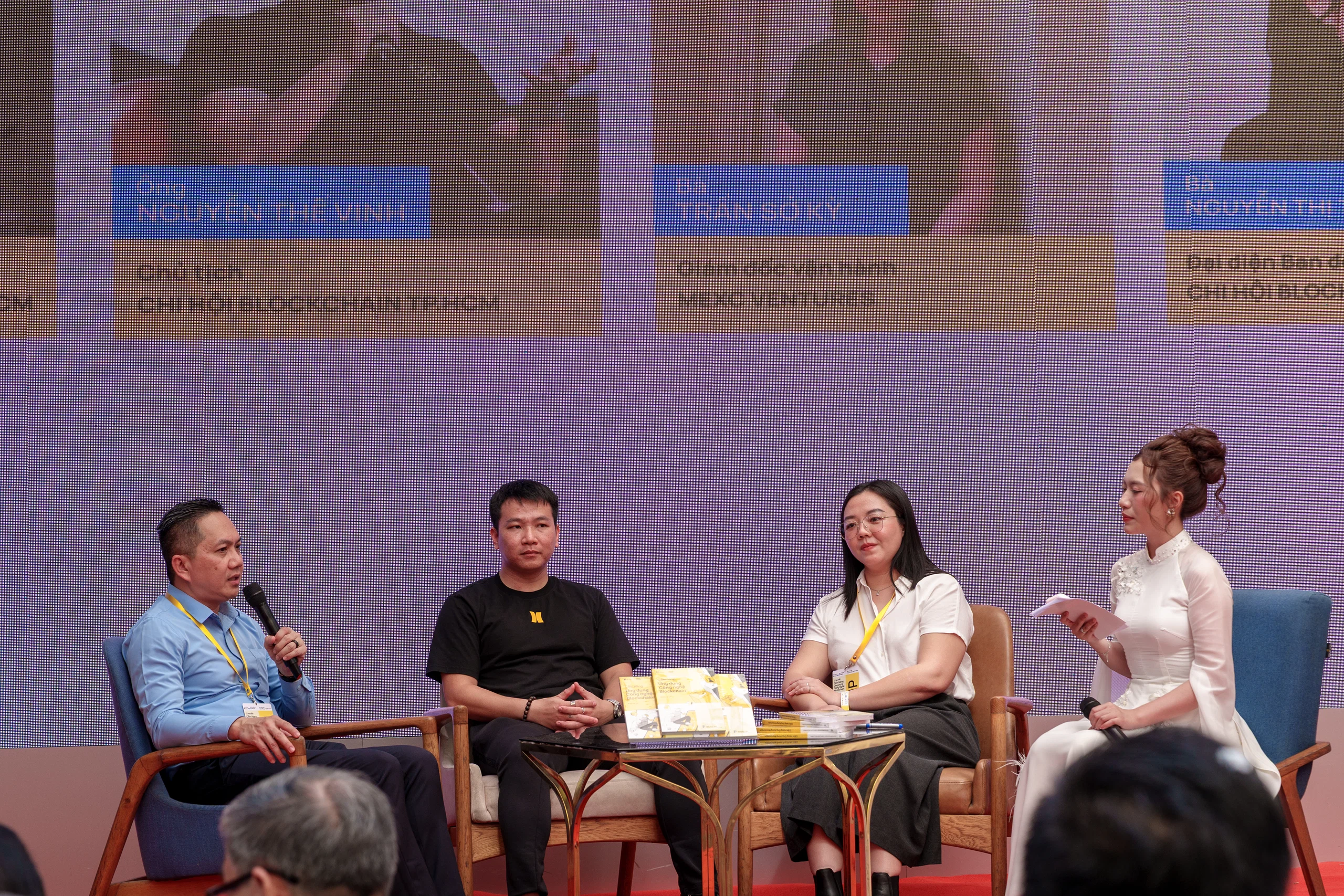 Ra mắt “Cẩm nang ứng dụng Công nghệ Blockchain”, hướng tới phổ cập tri thức số tại Việt Nam