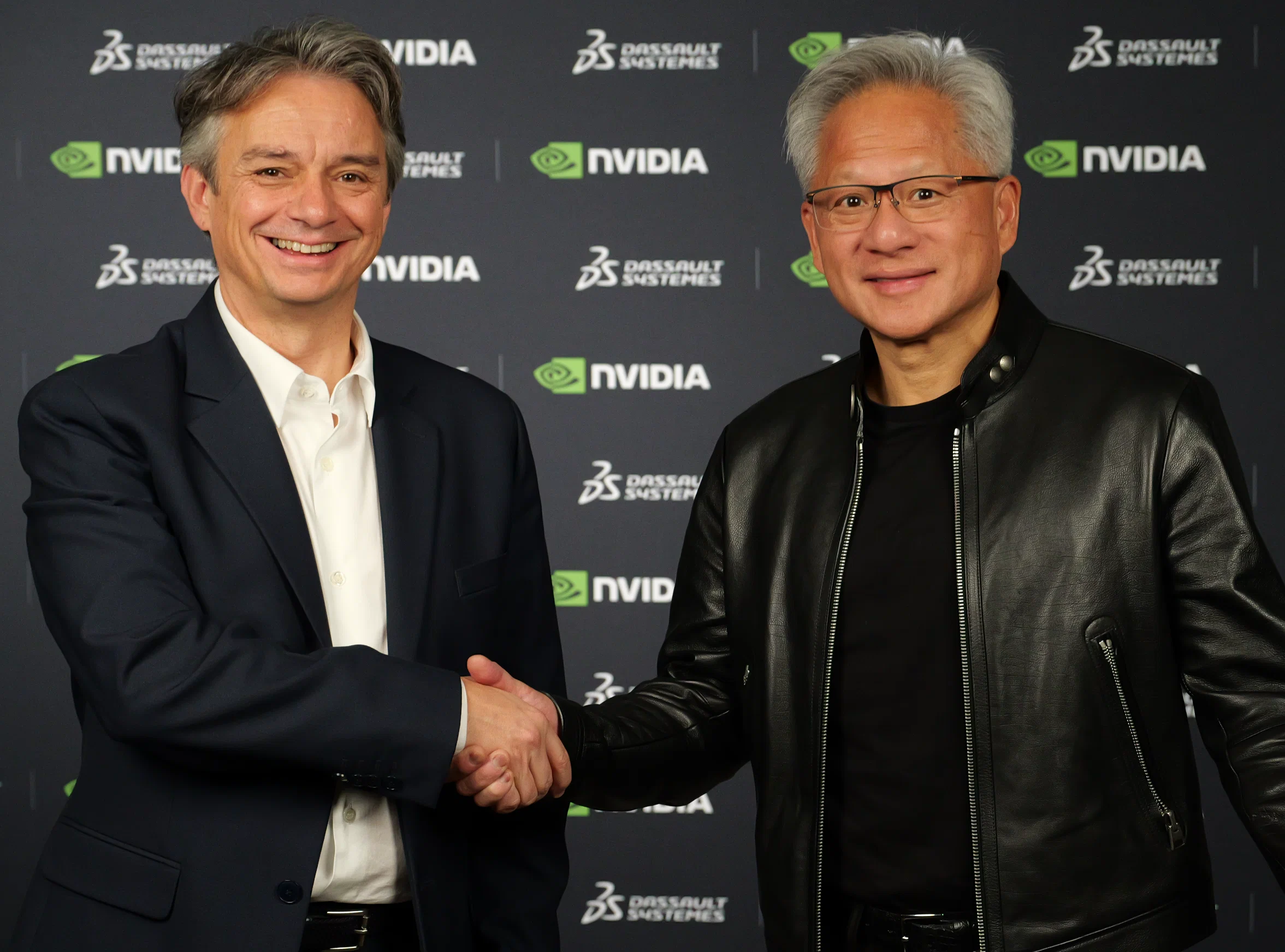 Dassault Systèmes và NVIDIA bắt tay xây dựng nền tảng AI công nghiệp cho bản sao số