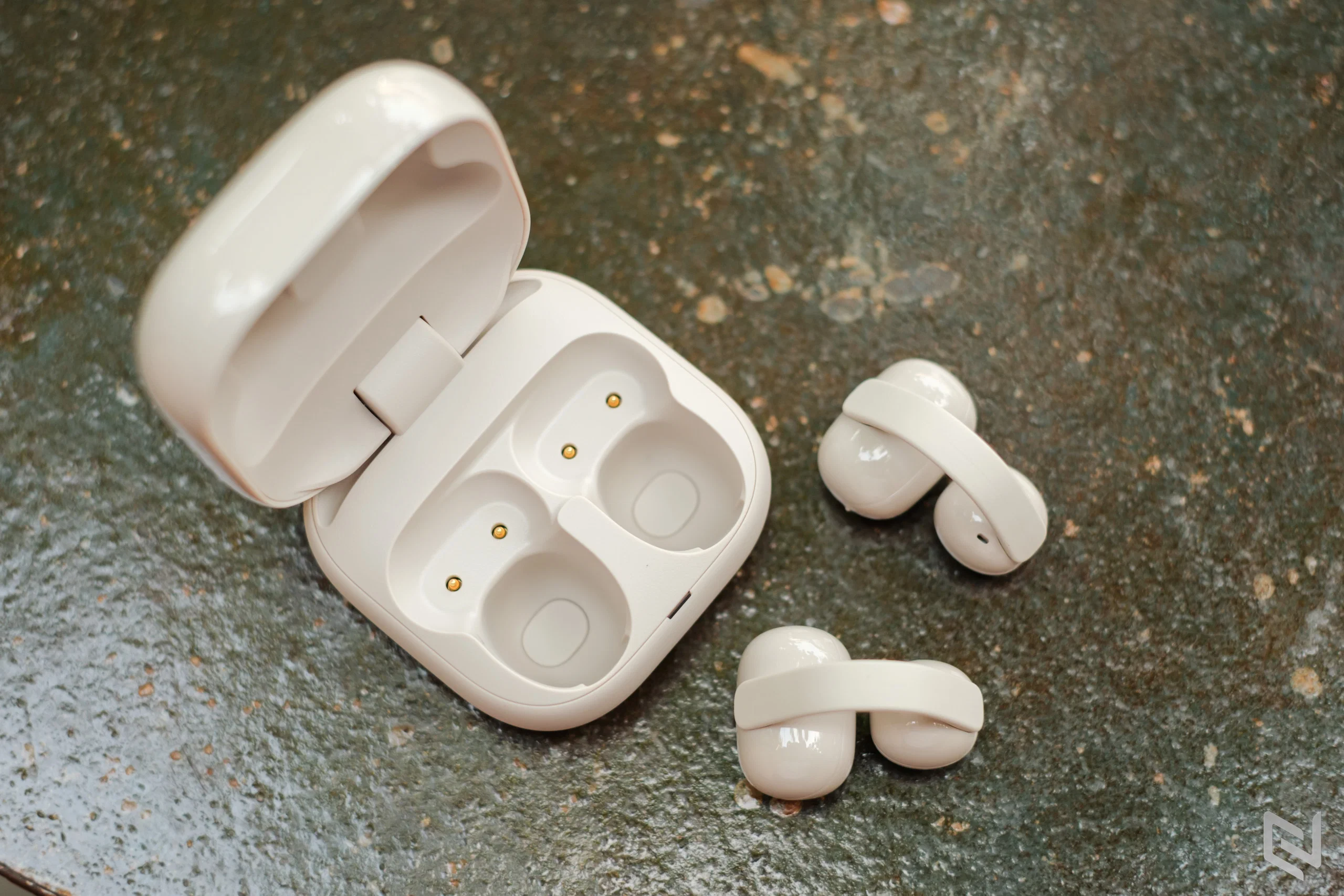 Đánh giá Sony Clip WF-LC900: Chất âm sáng rõ, thoáng tai, phù hợp nghe cả ngày