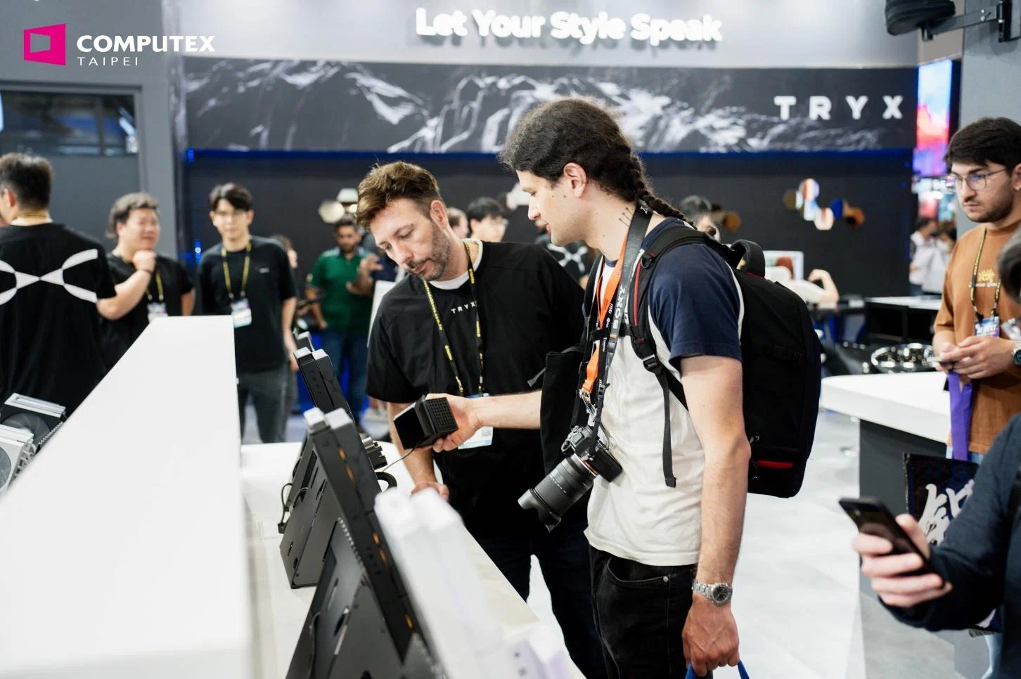 COMPUTEX 2026 chủ đề “AI Together”: 1,500 nhà trưng bày, 6,000 gian hàng, mở đăng ký khách tham quan toàn cầu