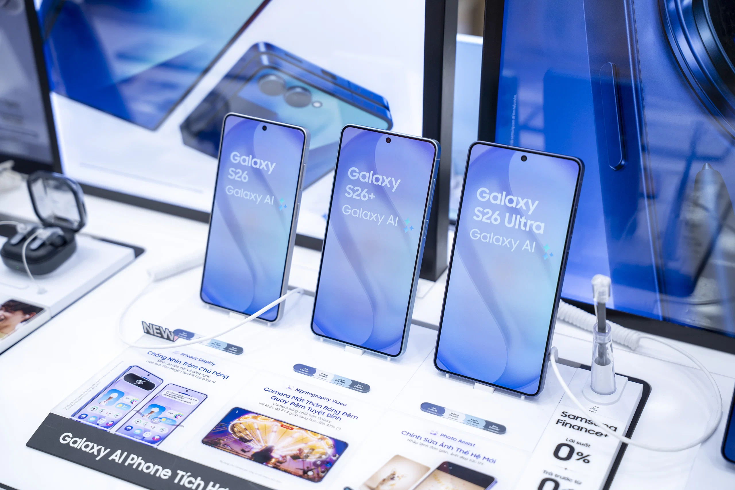 Galaxy S26 series chính thức mở bán tại Di Động Việt, ưu đãi tới 16 triệu đồng