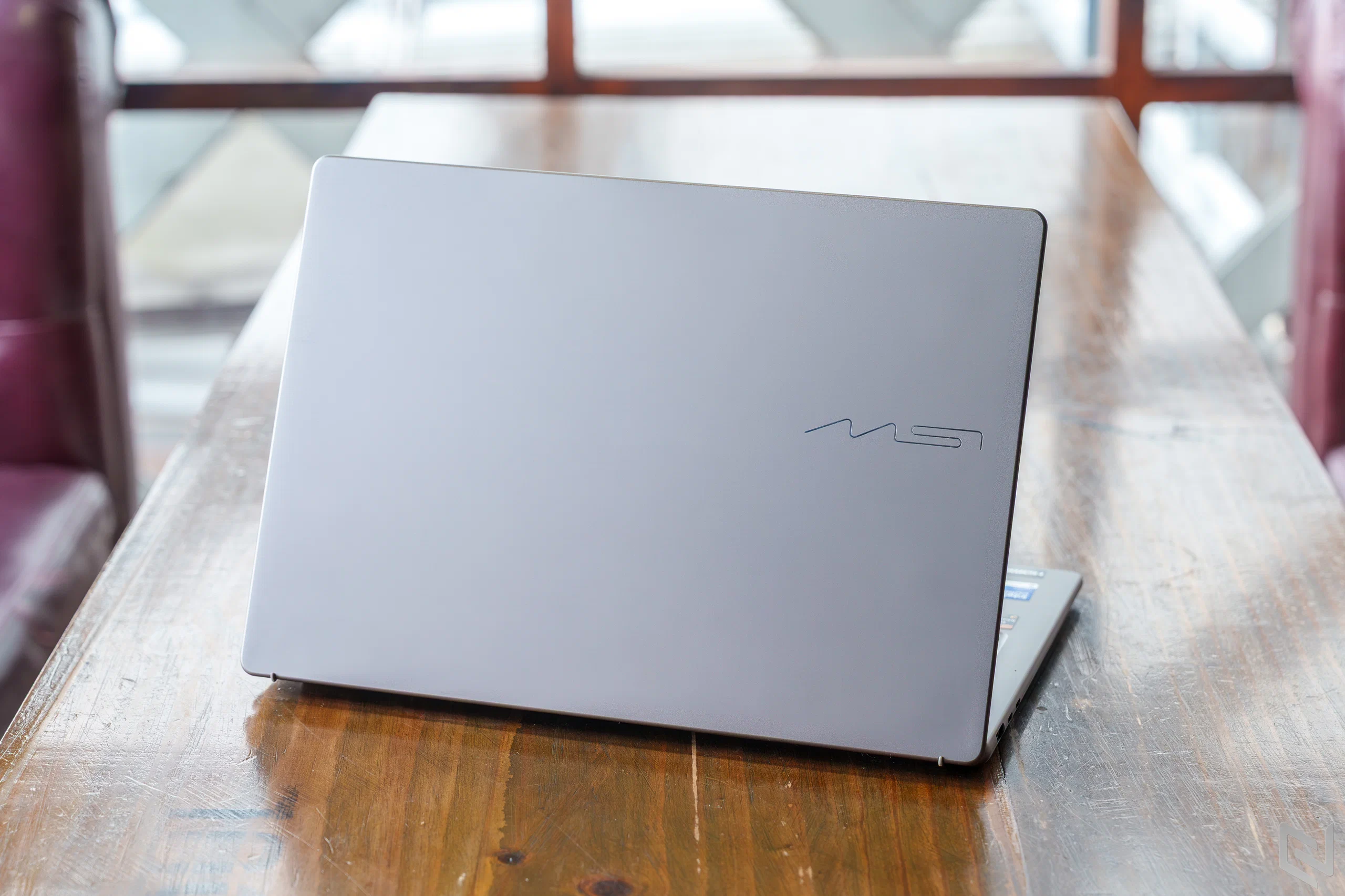 Đánh giá Intel Core Ultra 7 355 trên MSI Prestige 14 AI+, cân bằng cho học tập, làm việc và giải trí