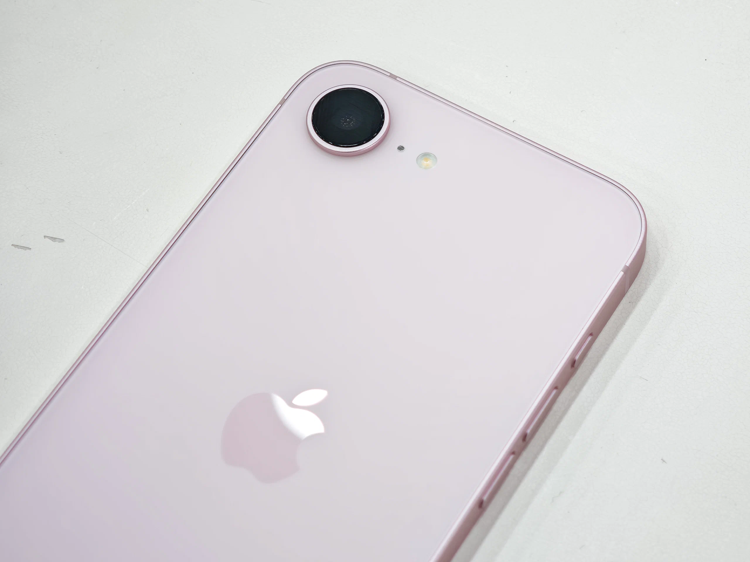 iPhone Air 2 vẫn sẽ ra mắt, dù dòng máy này được cho là bán không tốt
