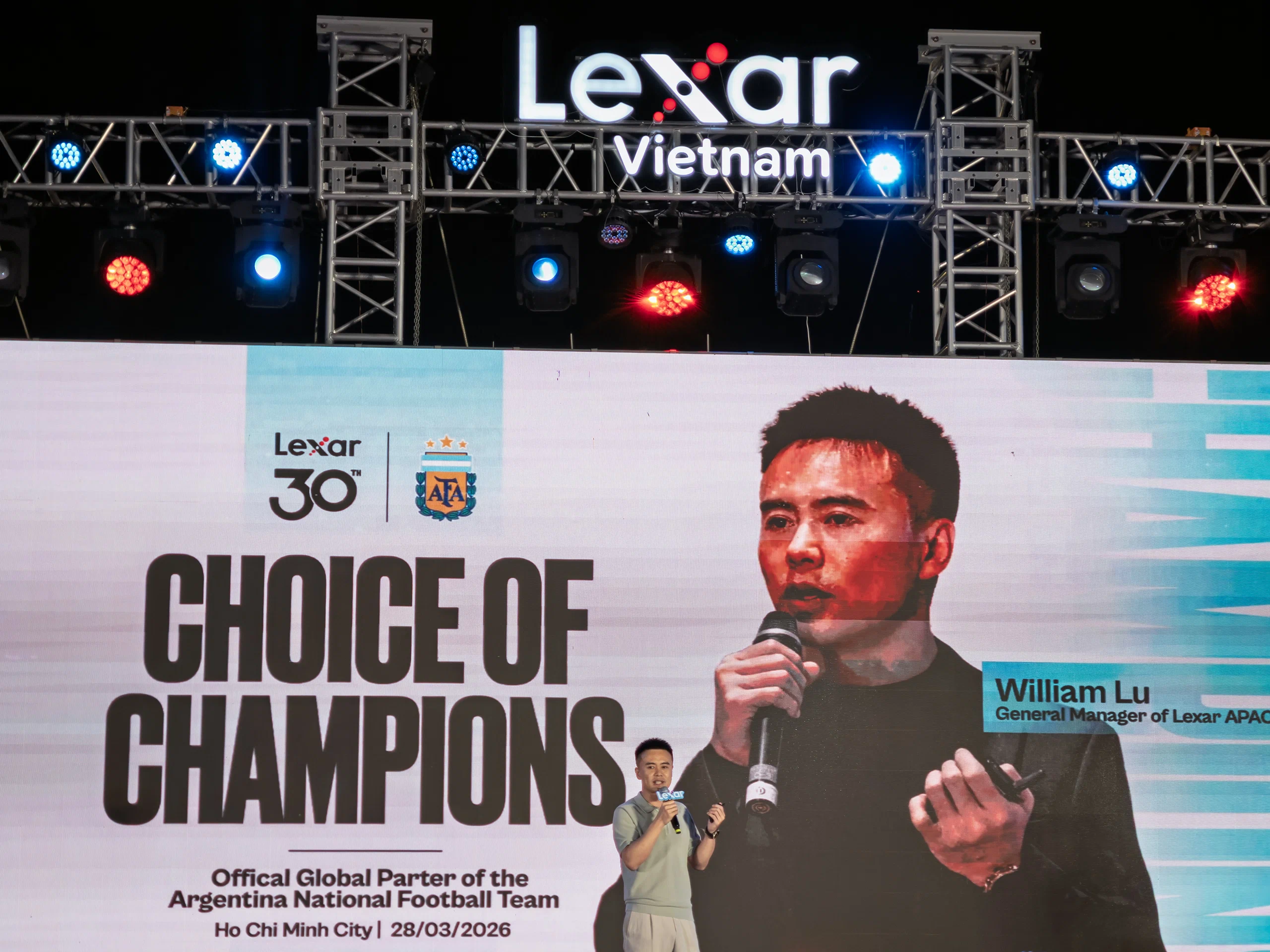 Lexar kỷ niệm 30 năm, công bố tầm nhìn lưu trữ AI và bắt tay với tuyển bóng đá Quốc gia Argentina