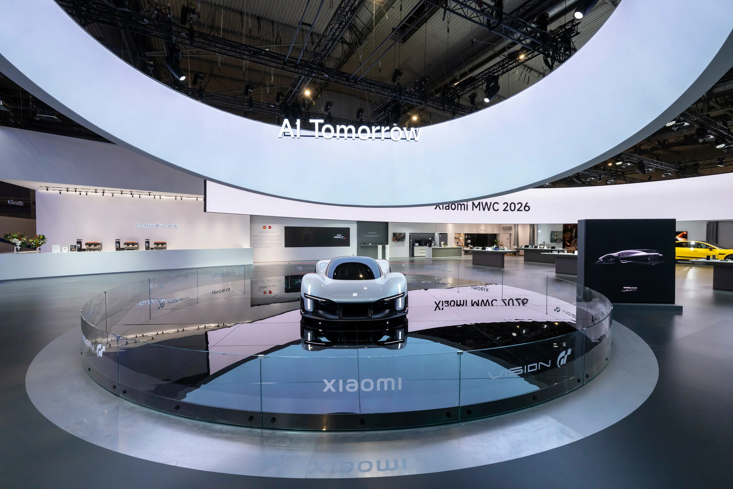 Xiaomi tại MWC 2026: AI trở thành trung tâm trong hệ sinh thái “Human x Car x Home”