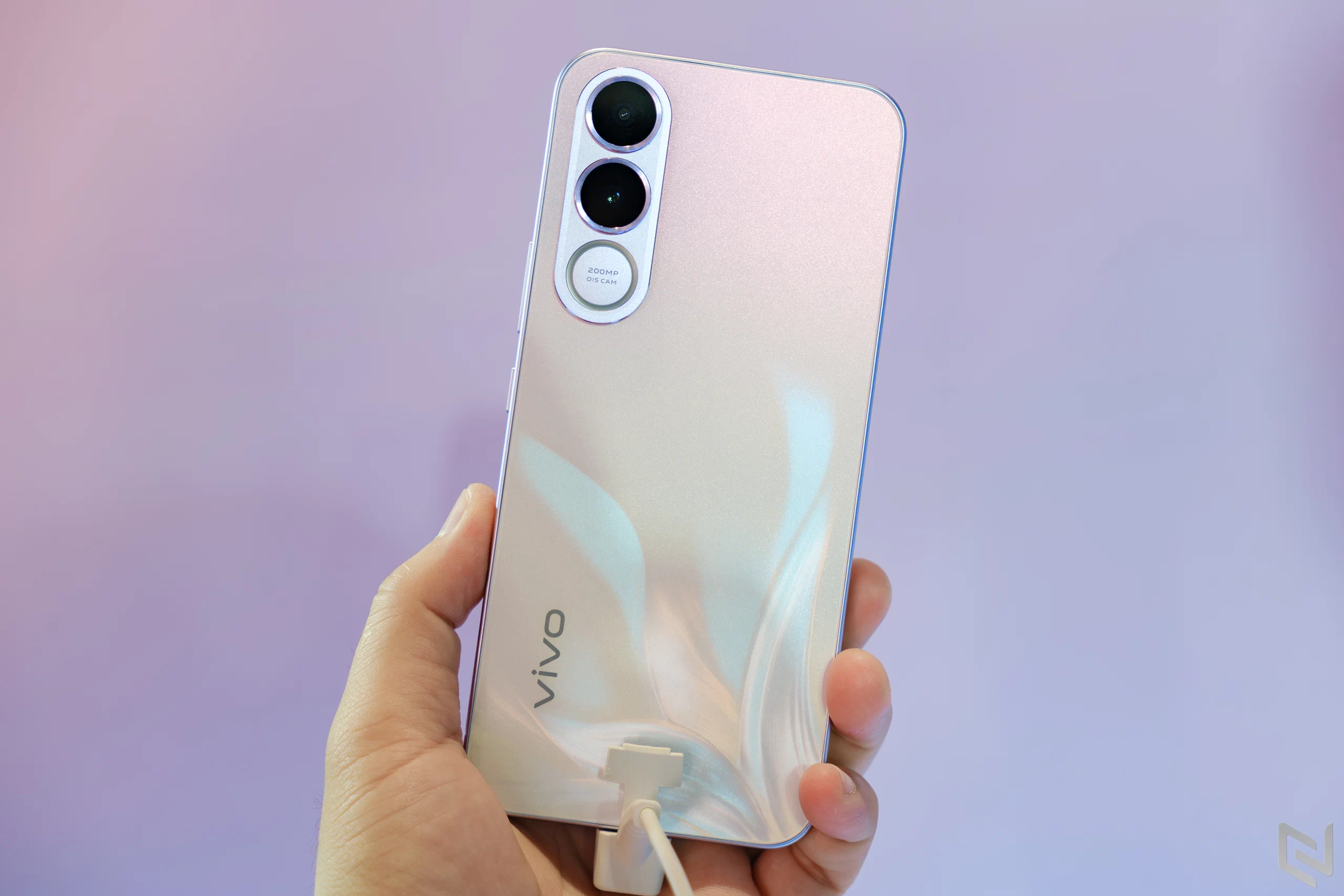 vivo V70 và vivo V70 FE ra mắt tại Việt Nam, nâng tầm nhiếp ảnh di động với camera ZEISS